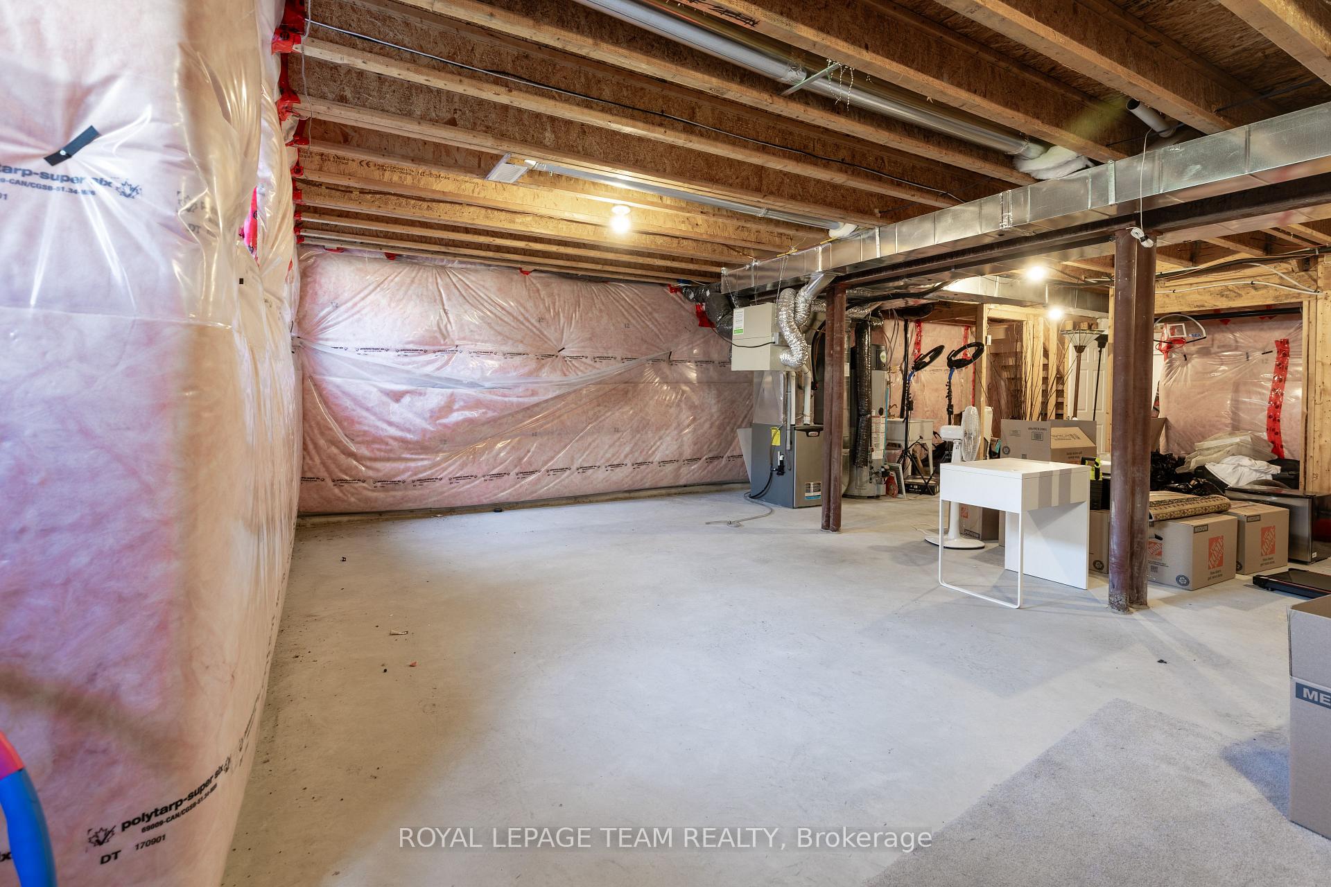 Photo 38 of 12 Oxalis Crescent, Ottawa, Kanata - Emerald Meadows/Trailwest — HOMEH