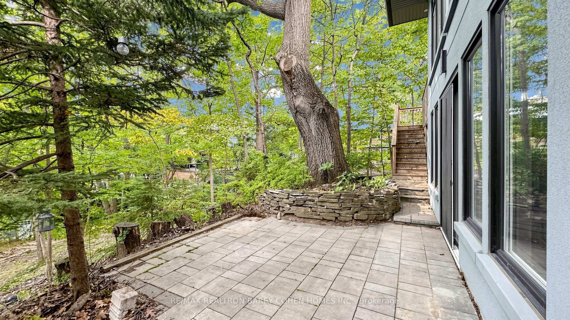Photo 6 of 7 Greenbrook Drive, North York, Beechborough-Greenbrook — HOMEH