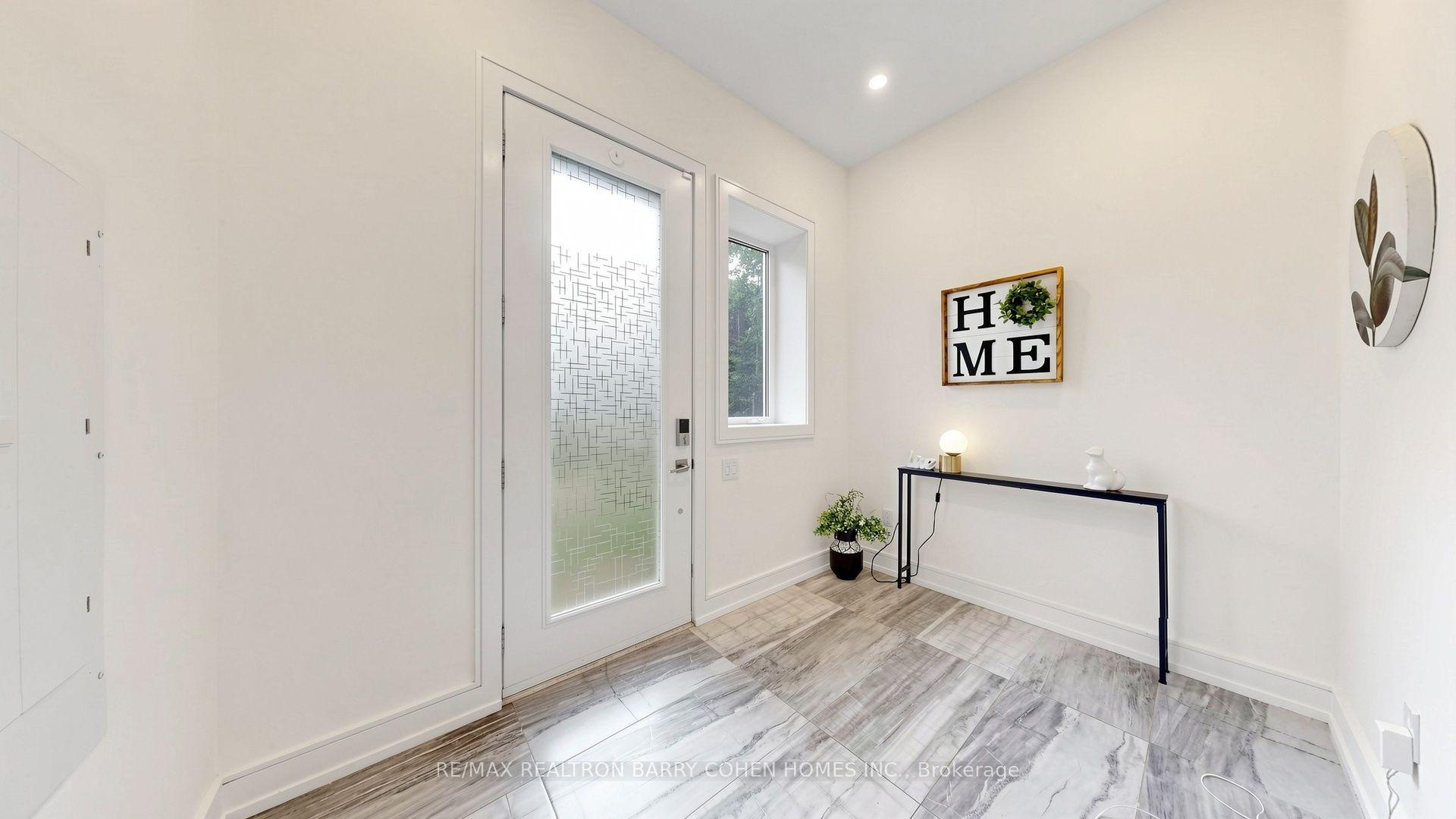 Photo 25 of 7 Greenbrook Drive, North York, Beechborough-Greenbrook — HOMEH