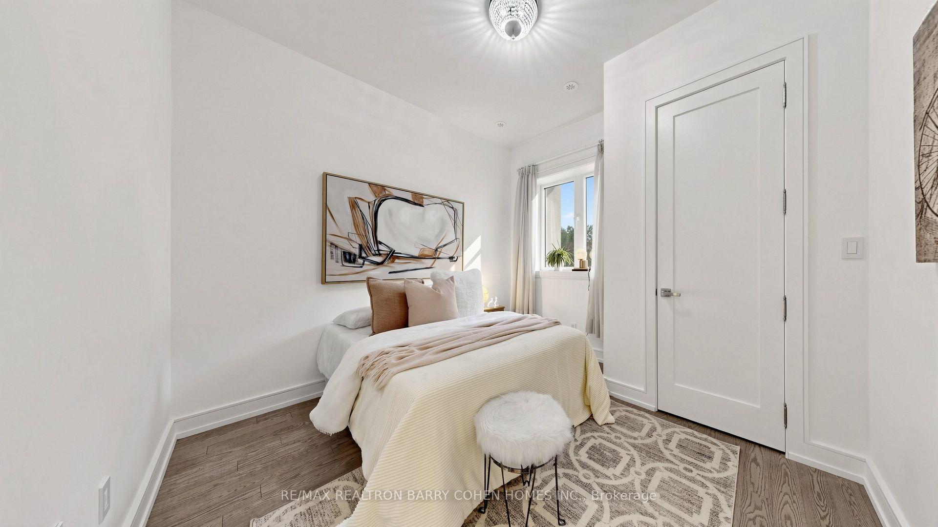 Photo 33 of 7 Greenbrook Drive, North York, Beechborough-Greenbrook — HOMEH