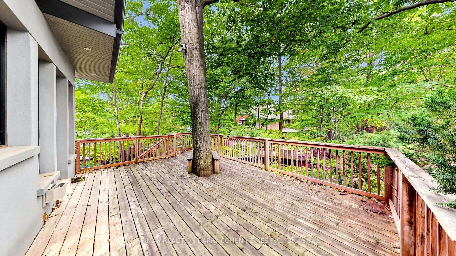 Photo 47 of 7 Greenbrook Drive, North York, Beechborough-Greenbrook — HOMEH