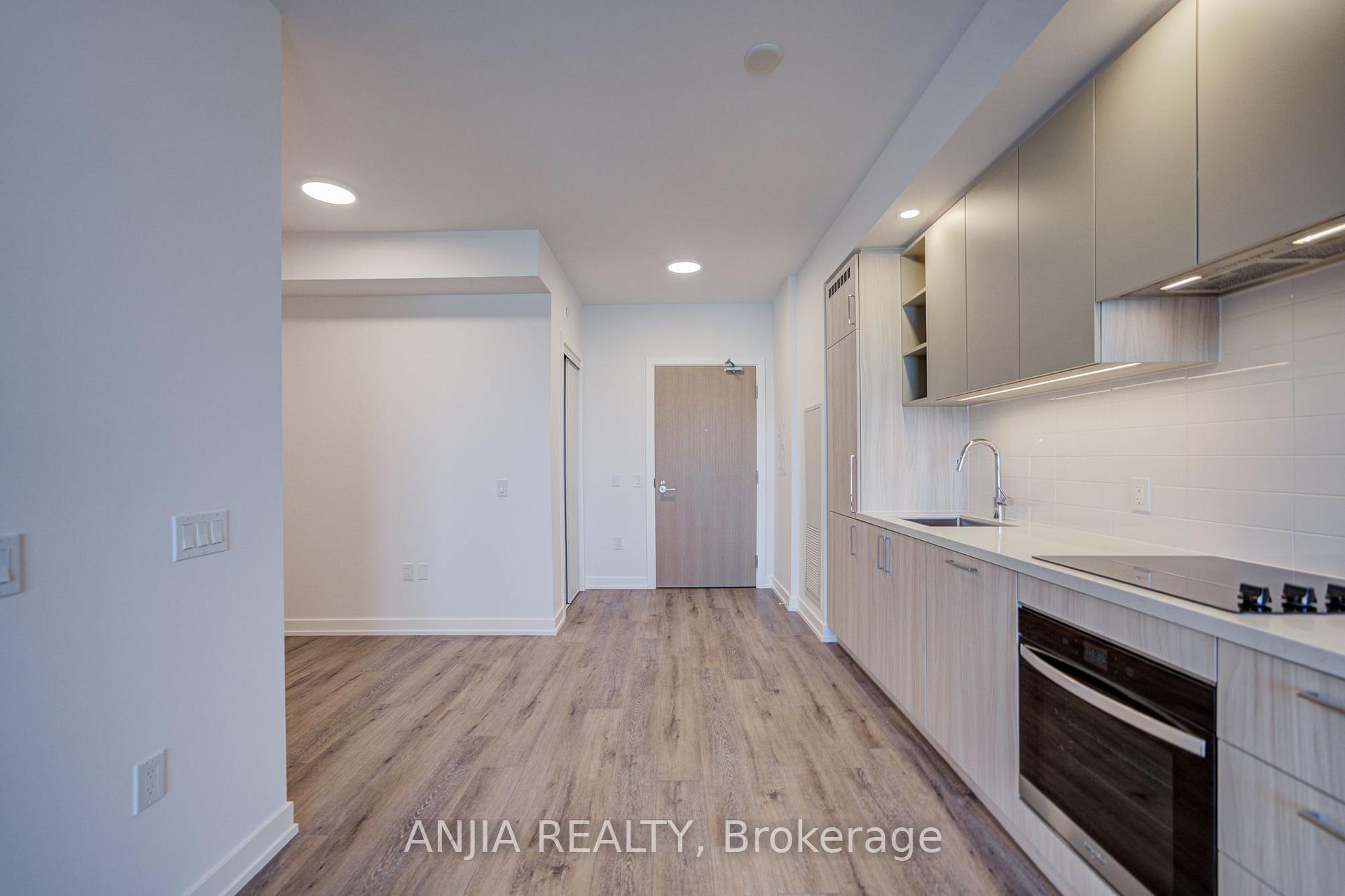 Photo 10 of Unit 1204, 5 Meadowdale Road, Vaughan, Vaughan Corporate Centre — HOMEH