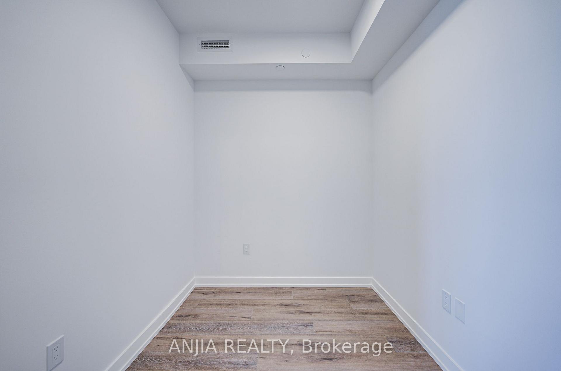 Photo 17 of Unit 1204, 5 Meadowdale Road, Vaughan, Vaughan Corporate Centre — HOMEH