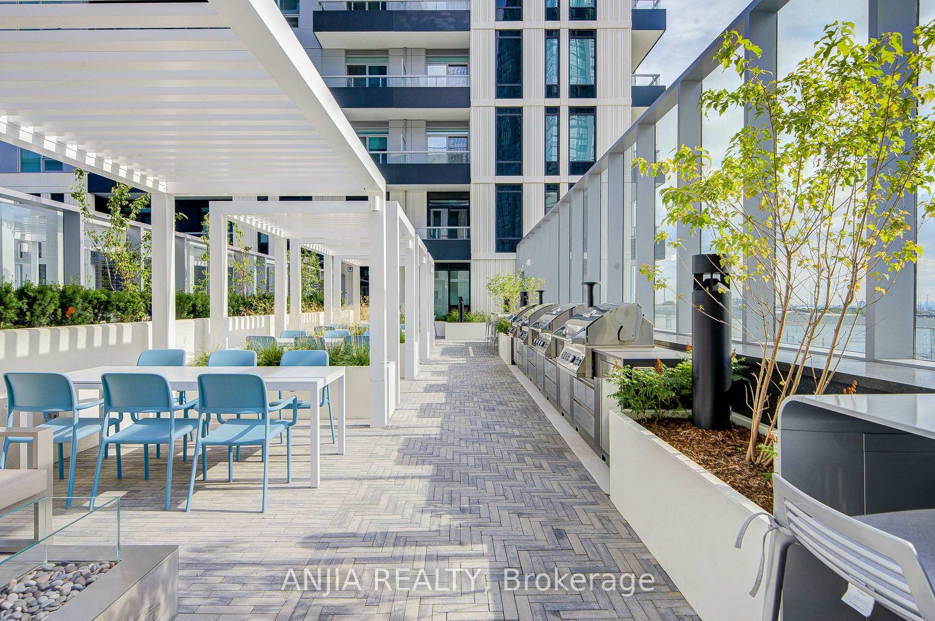 Photo 24 of Unit 1204, 5 Meadowdale Road, Vaughan, Vaughan Corporate Centre — HOMEH