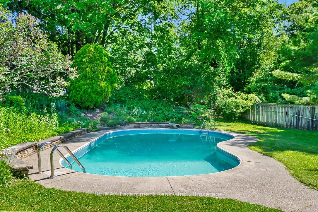 Photo 29 of 255 Spring Garden Road, Oakville, Southwest — HOMEH
