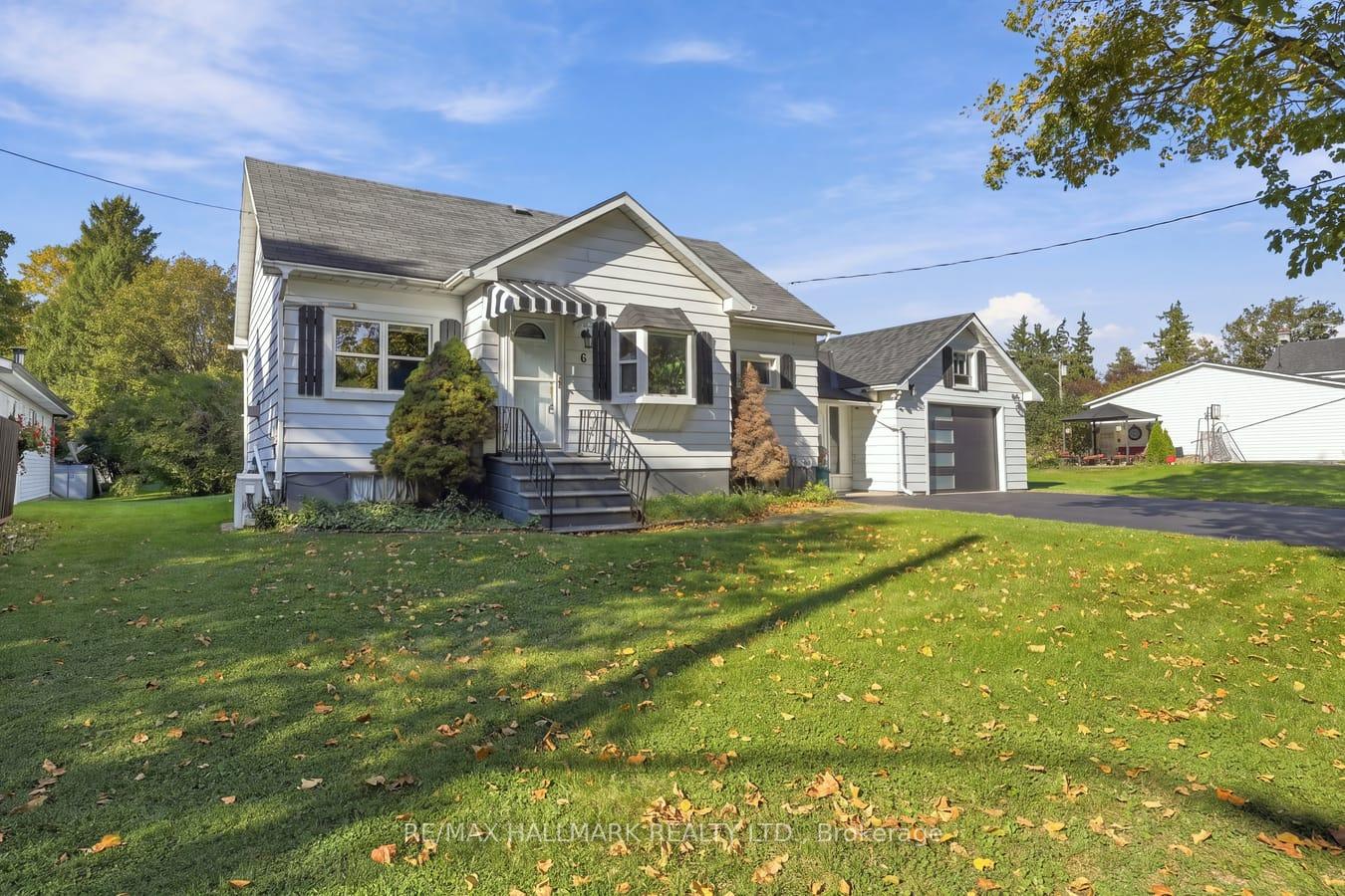 Photo 3 of 6 Albert Street, Whitby, Brooklin — HOMEH