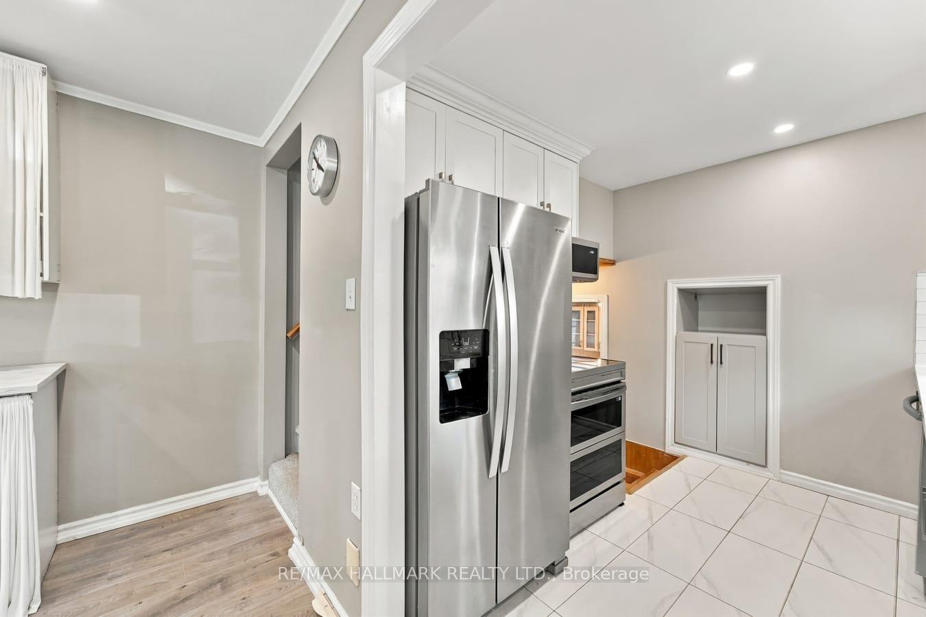 Photo 15 of 6 Albert Street, Whitby, Brooklin — HOMEH