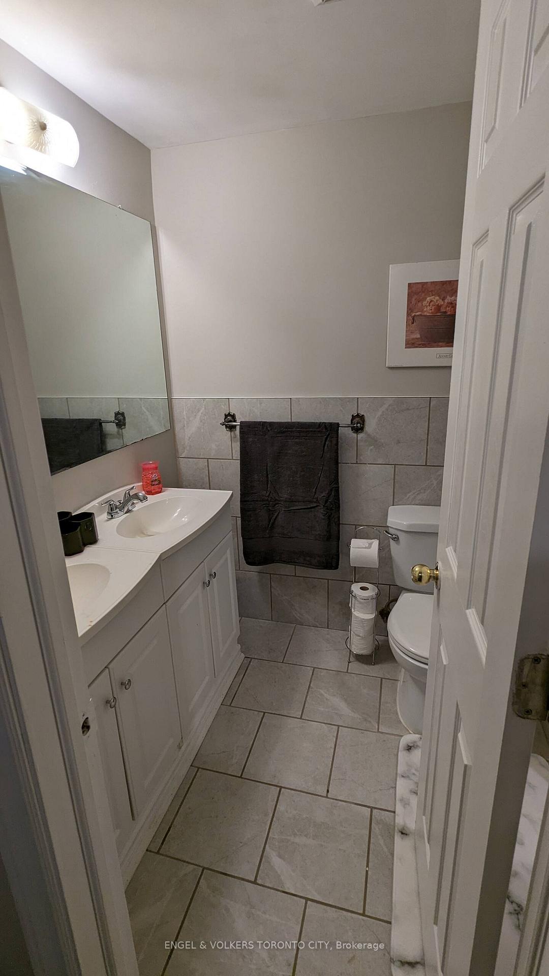 Photo 13 of Unit B, 18 Elrose Road, Brampton, Southgate — HOMEH