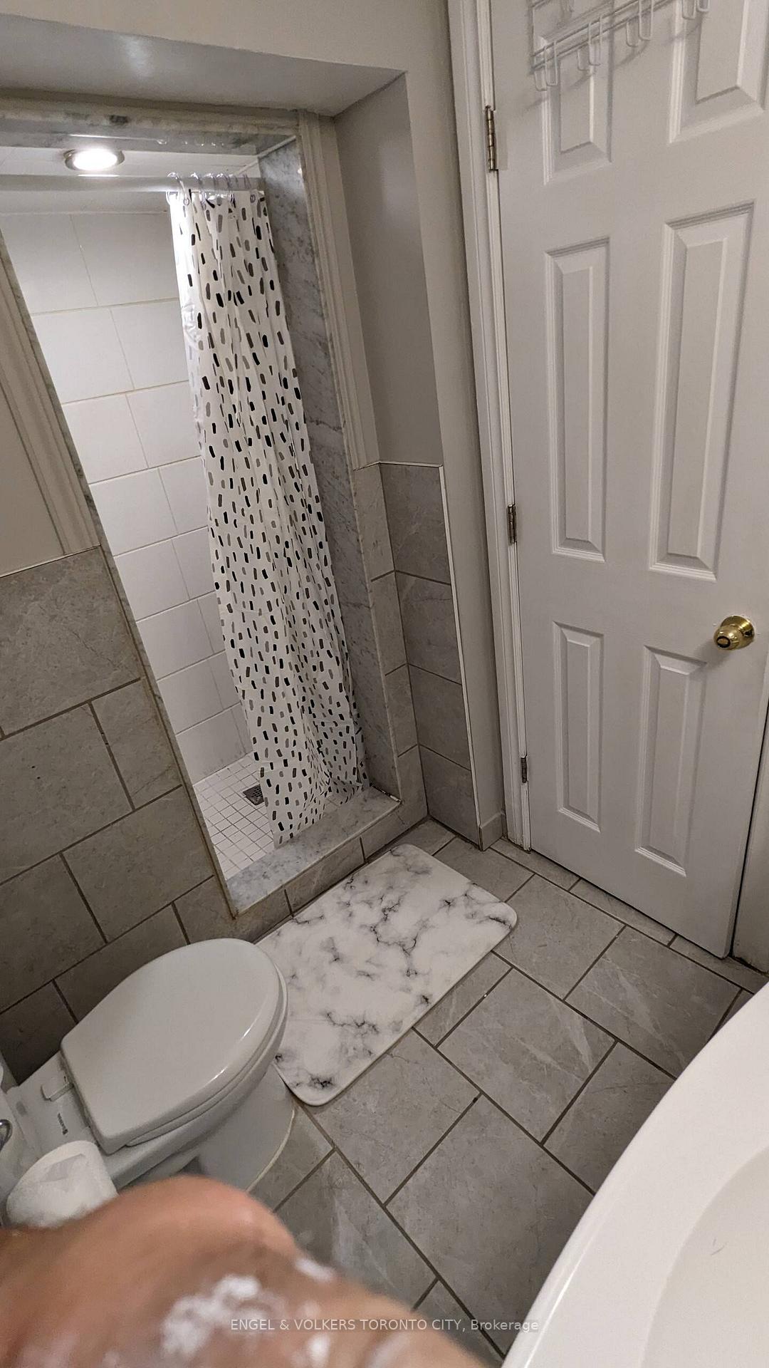 Photo 14 of Unit B, 18 Elrose Road, Brampton, Southgate — HOMEH