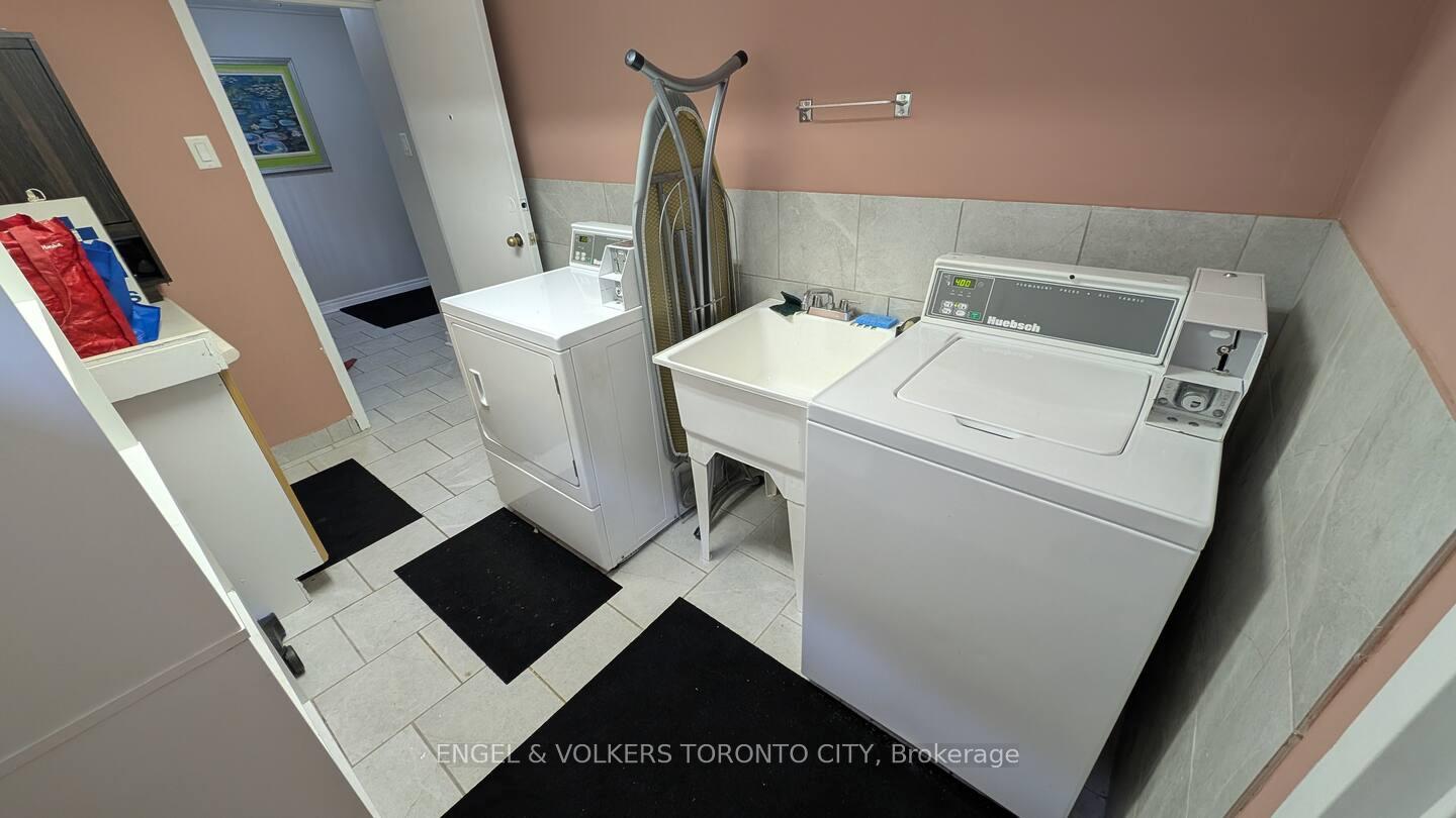 Photo 17 of Unit B, 18 Elrose Road, Brampton, Southgate — HOMEH