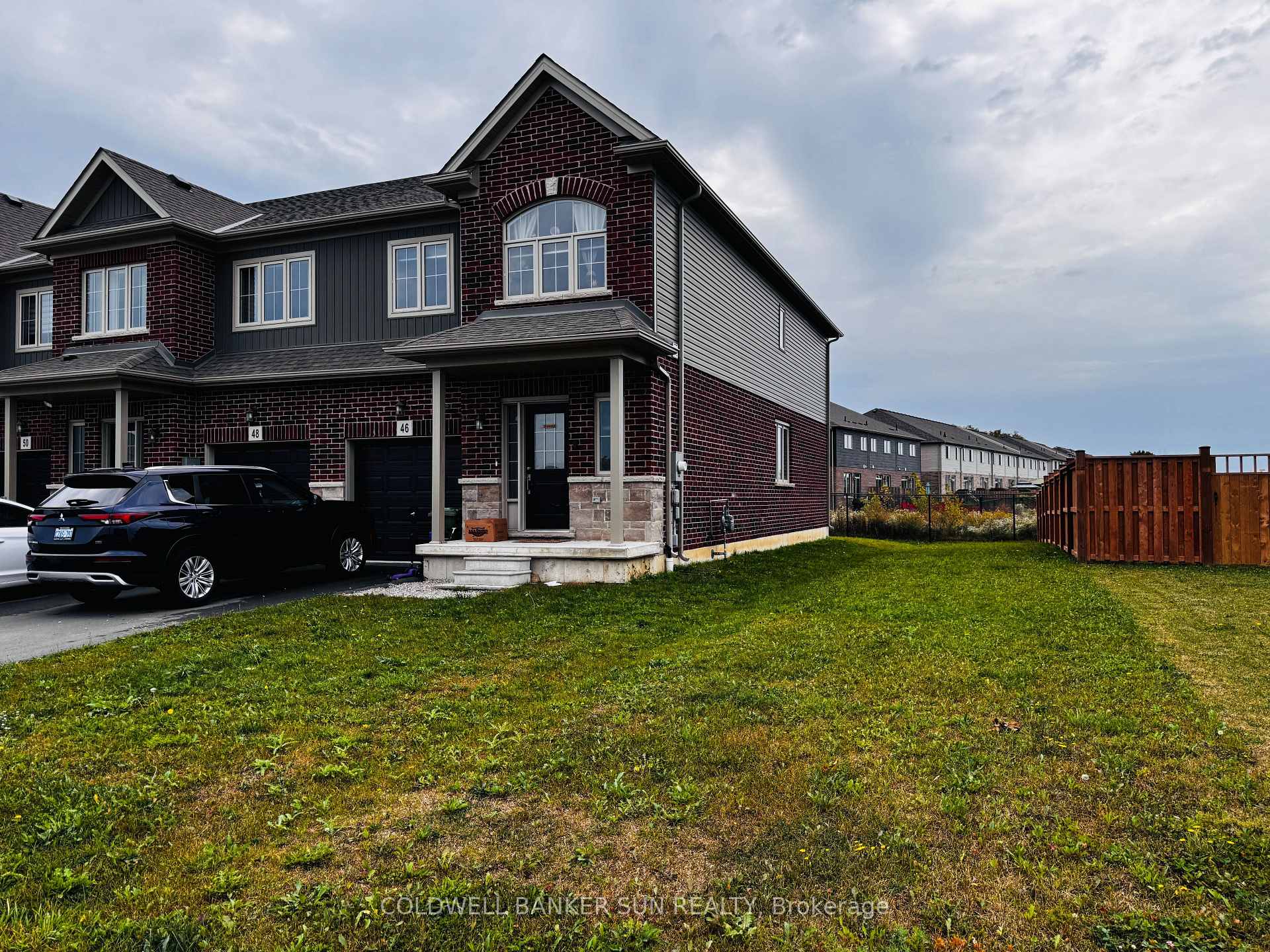 Photo 4 of 46 Zoe Lane, Hamilton, Rural Glanbrook — HOMEH