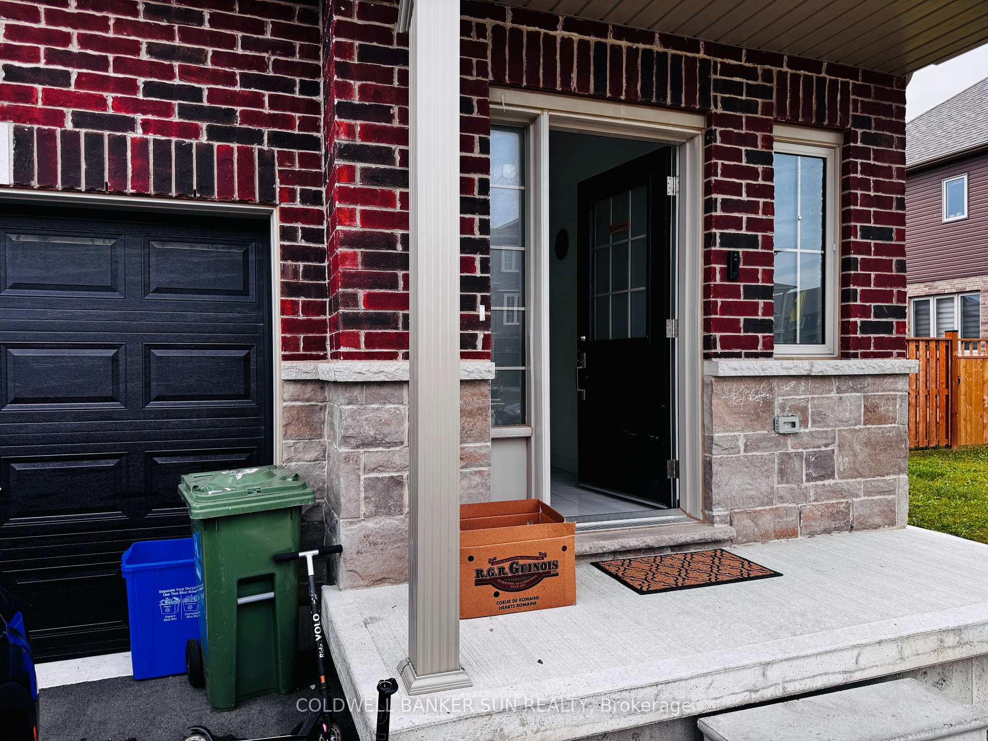 Photo 6 of 46 Zoe Lane, Hamilton, Rural Glanbrook — HOMEH