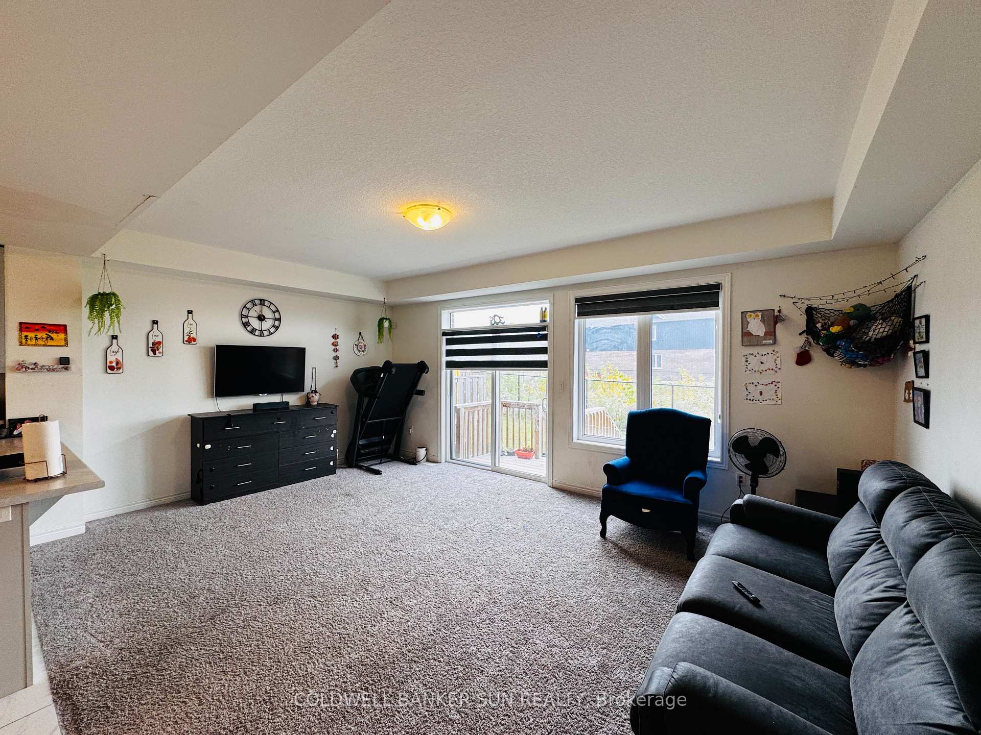Photo 17 of 46 Zoe Lane, Hamilton, Rural Glanbrook — HOMEH