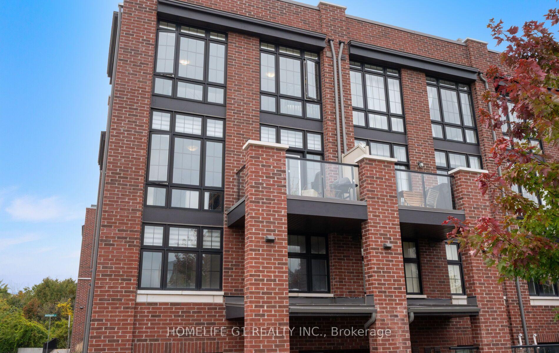 Photo 4 of 1 Whitaker Way, Whitchurch-Stouffville, Stouffville — HOMEH