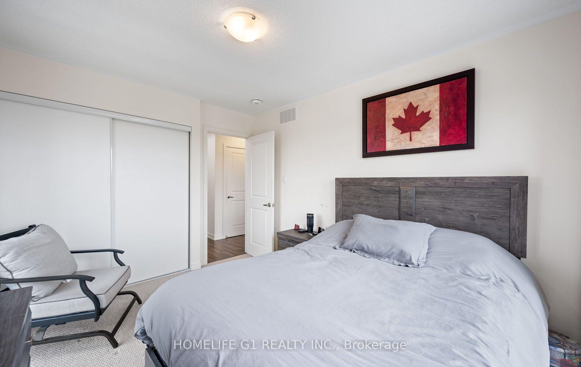 Photo 24 of 1 Whitaker Way, Whitchurch-Stouffville, Stouffville — HOMEH