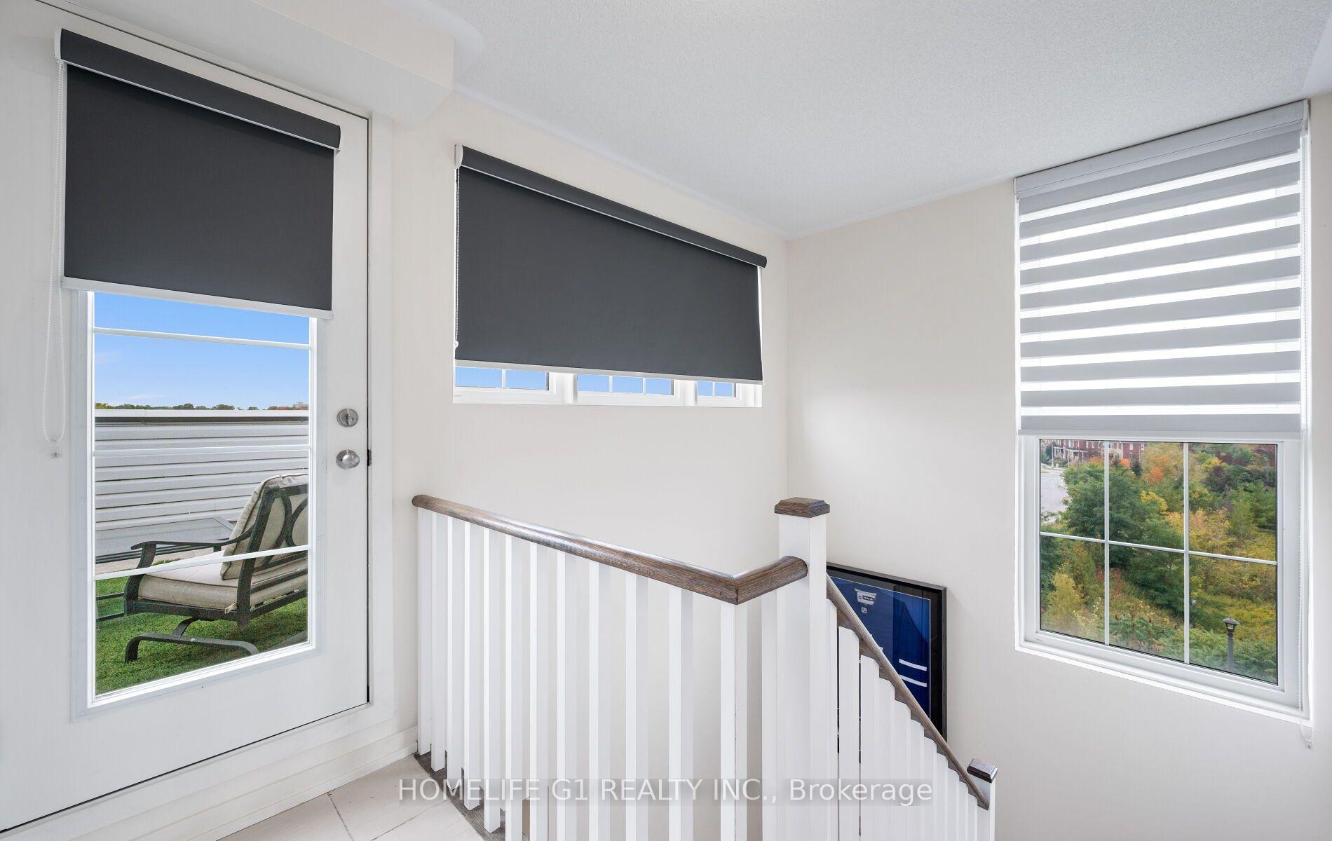 Photo 33 of 1 Whitaker Way, Whitchurch-Stouffville, Stouffville — HOMEH