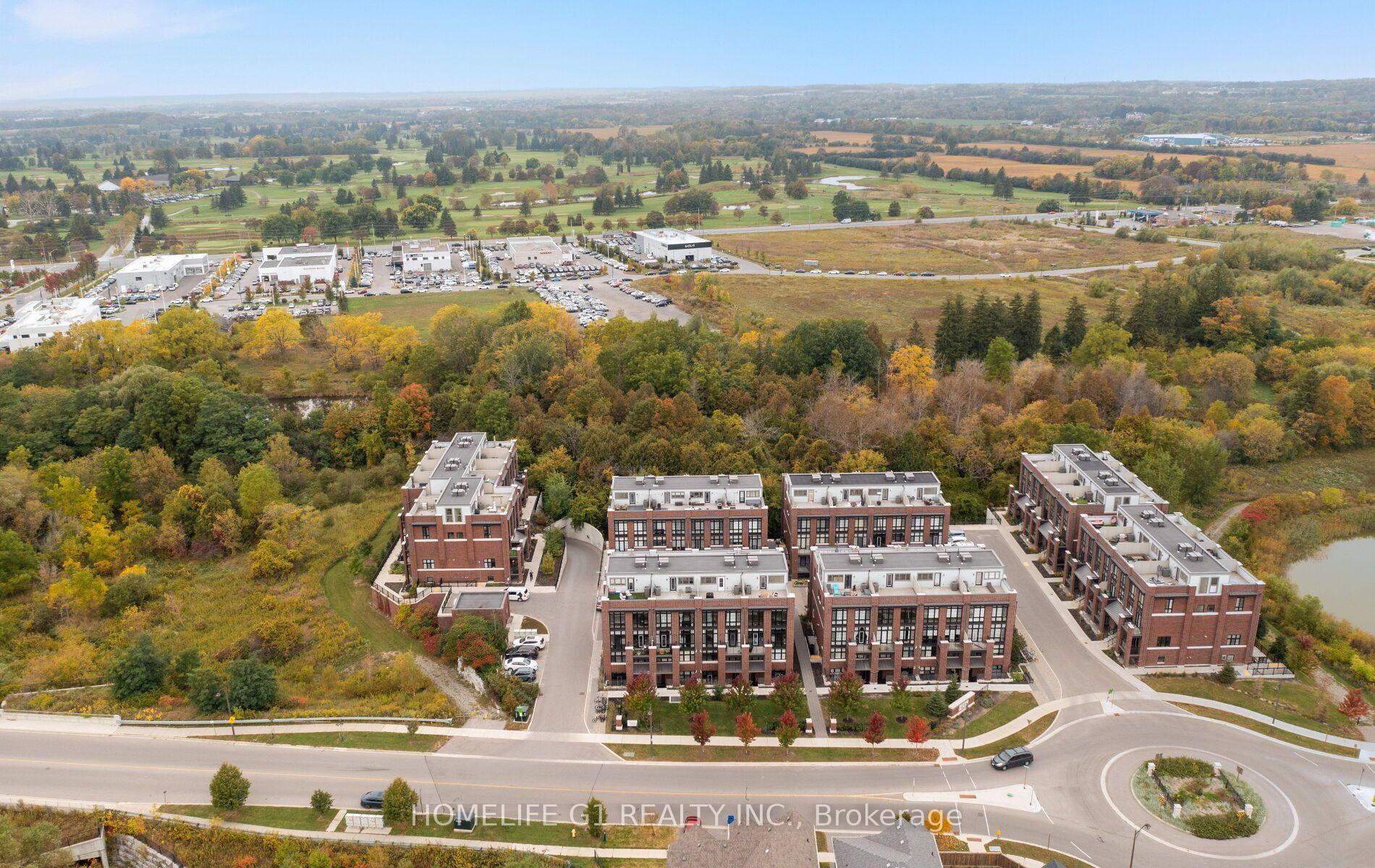 Photo 43 of 1 Whitaker Way, Whitchurch-Stouffville, Stouffville — HOMEH