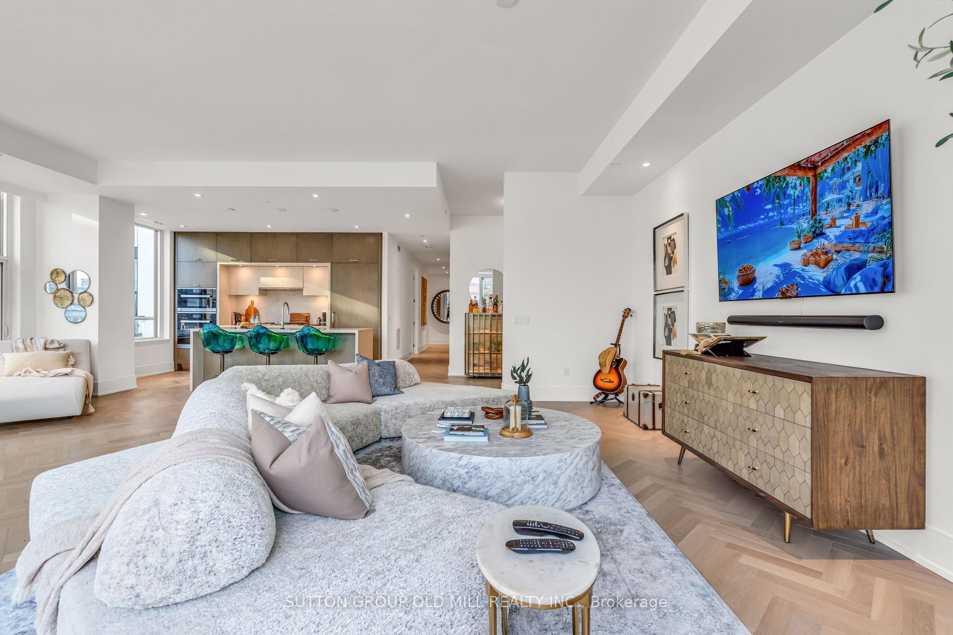 Photo 10 of Unit 711, 455 Wellington Street W, Toronto, Waterfront Communities — HOMEH