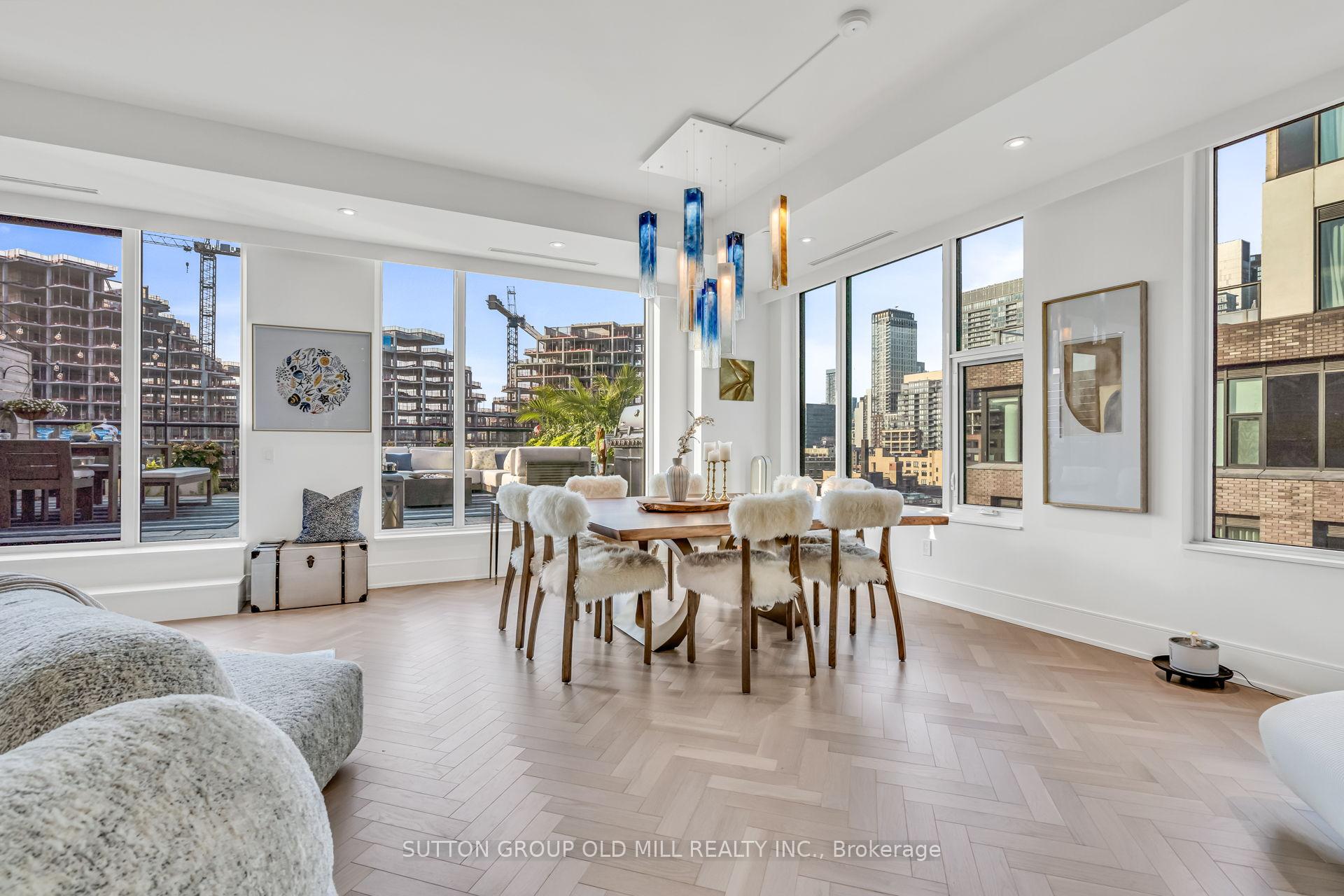 Photo 12 of Unit 711, 455 Wellington Street W, Toronto, Waterfront Communities — HOMEH