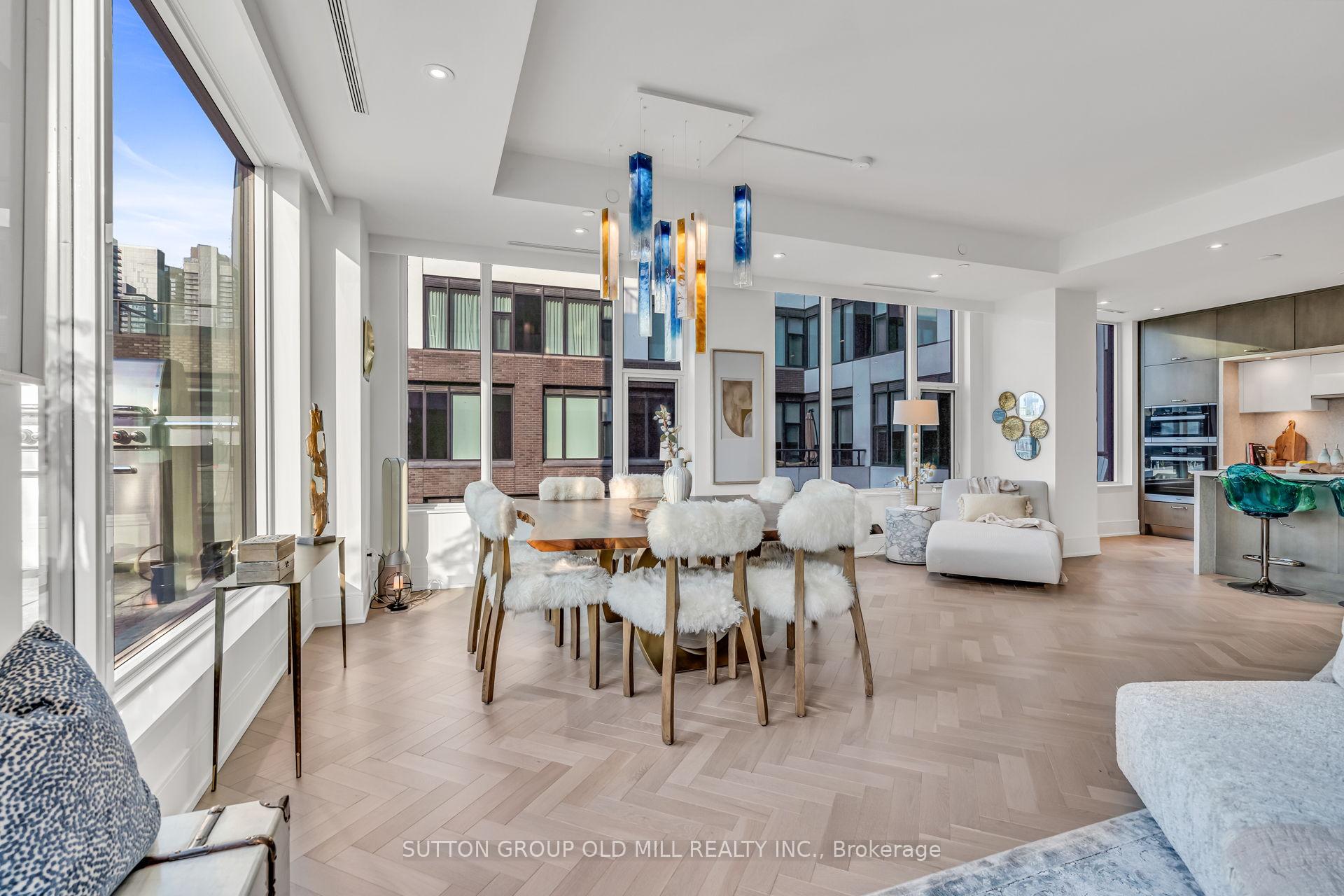 Photo 13 of Unit 711, 455 Wellington Street W, Toronto, Waterfront Communities — HOMEH