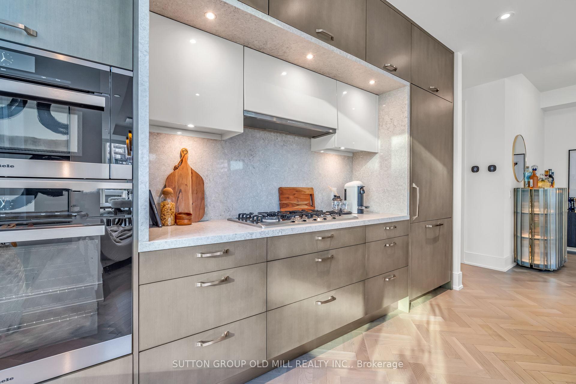 Photo 17 of Unit 711, 455 Wellington Street W, Toronto, Waterfront Communities — HOMEH
