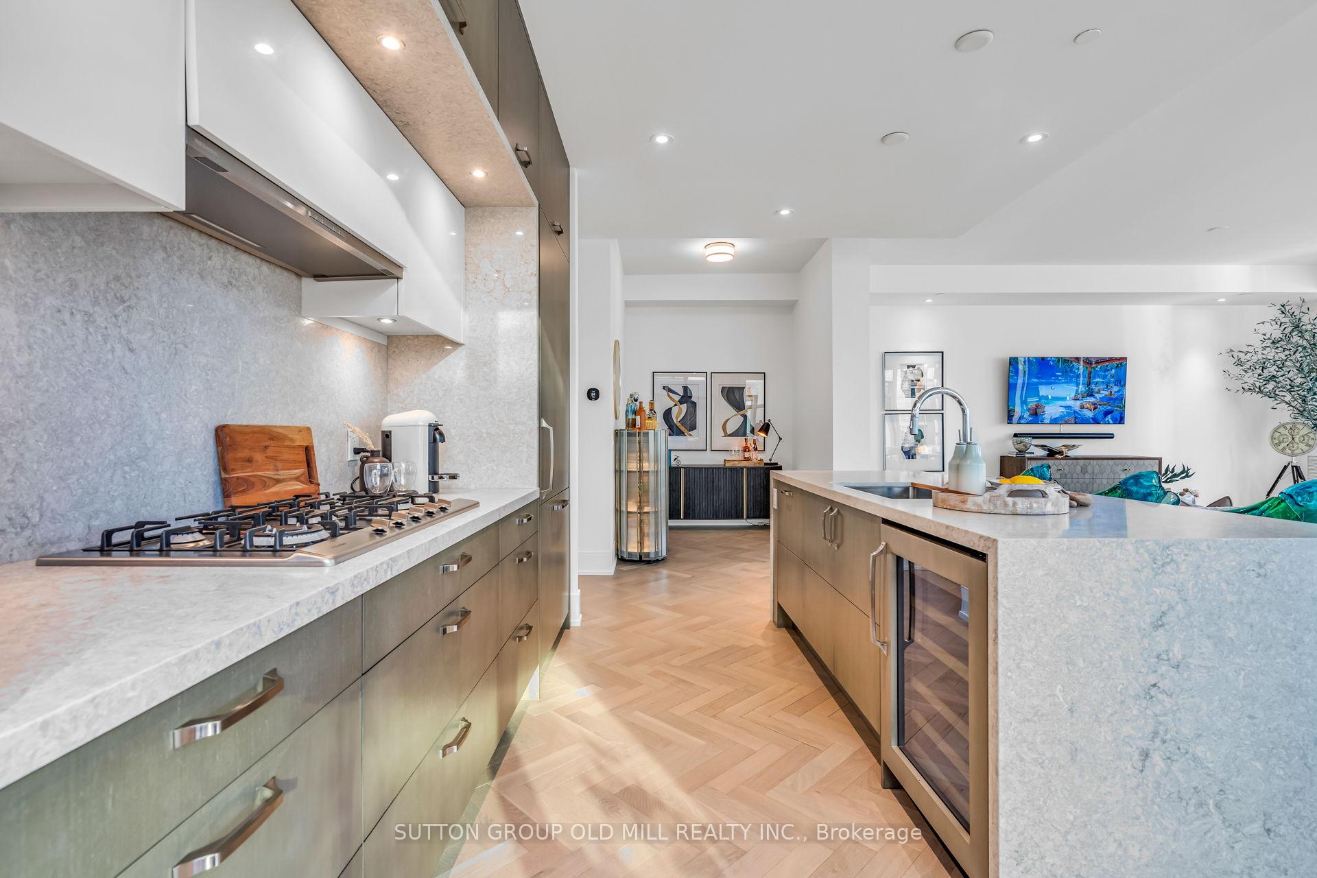 Photo 18 of Unit 711, 455 Wellington Street W, Toronto, Waterfront Communities — HOMEH