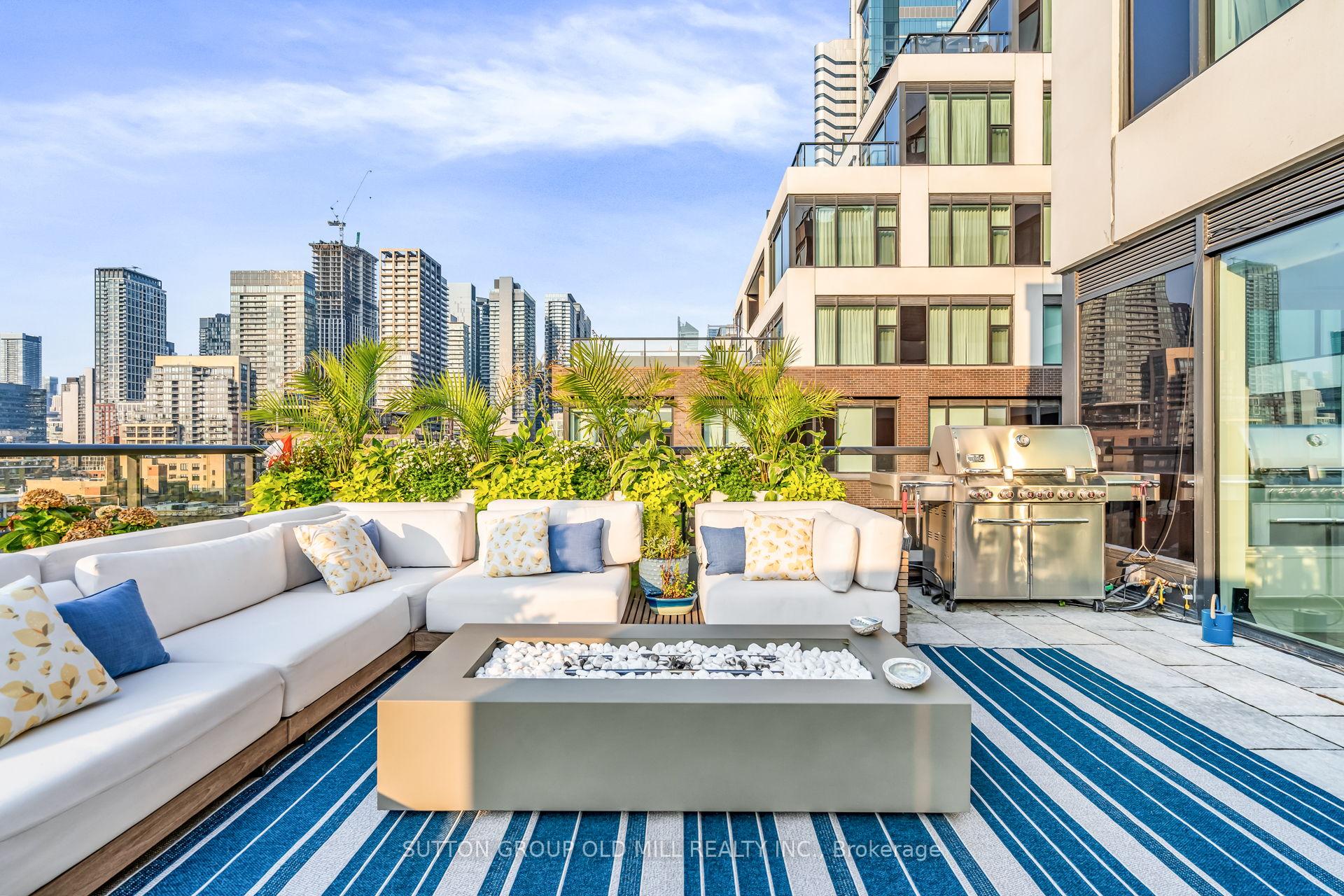 Photo 32 of Unit 711, 455 Wellington Street W, Toronto, Waterfront Communities — HOMEH