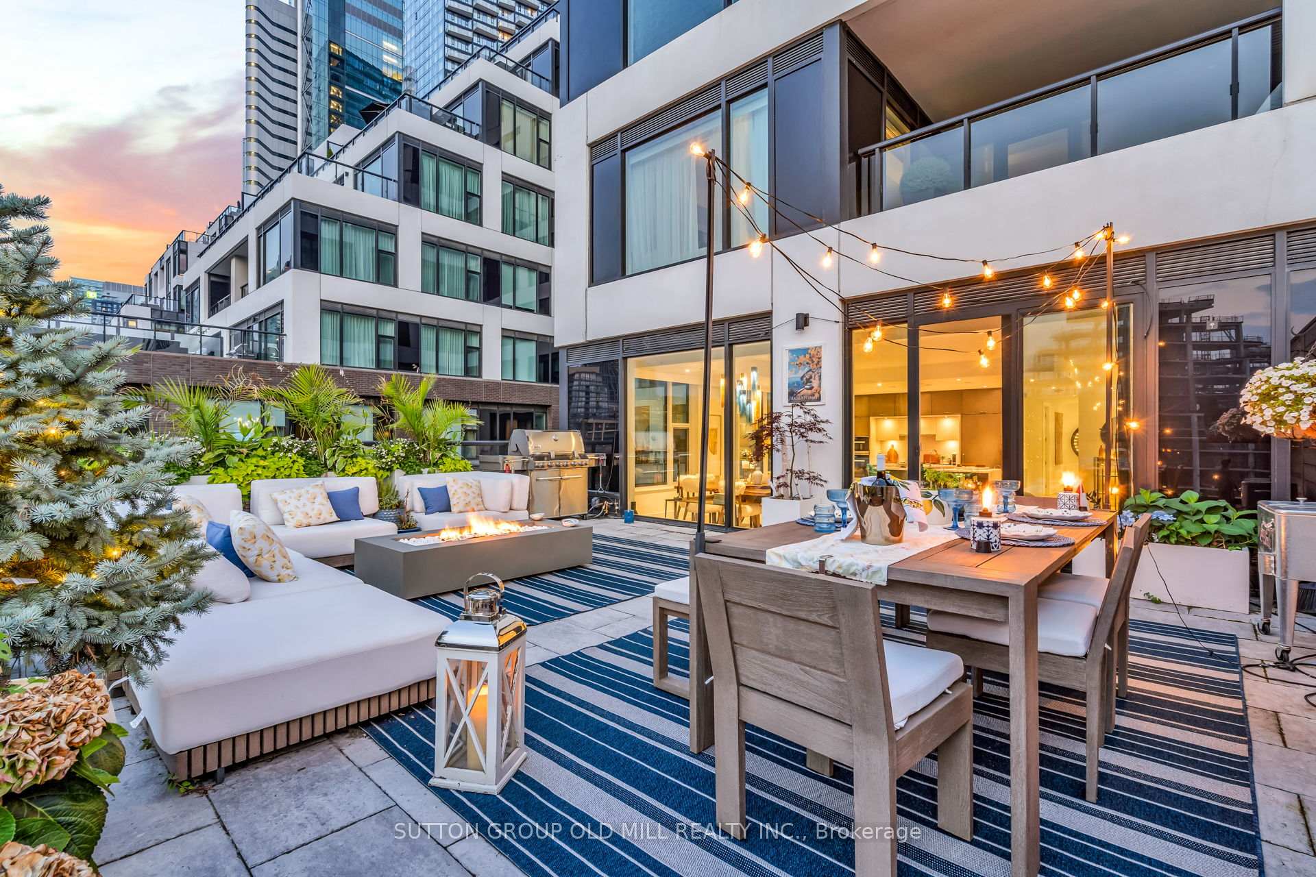 Photo 35 of Unit 711, 455 Wellington Street W, Toronto, Waterfront Communities — HOMEH