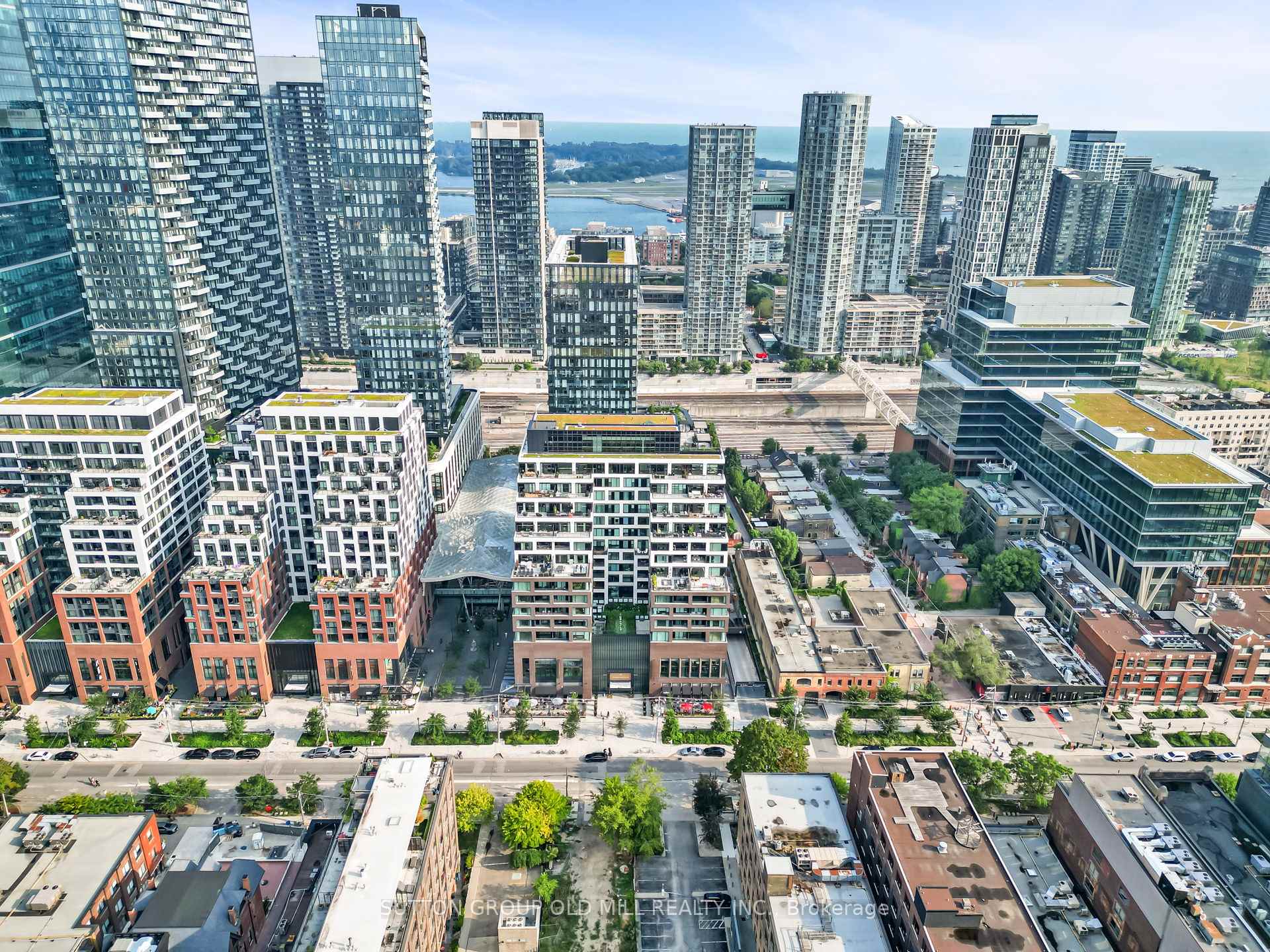 Photo 49 of Unit 711, 455 Wellington Street W, Toronto, Waterfront Communities — HOMEH