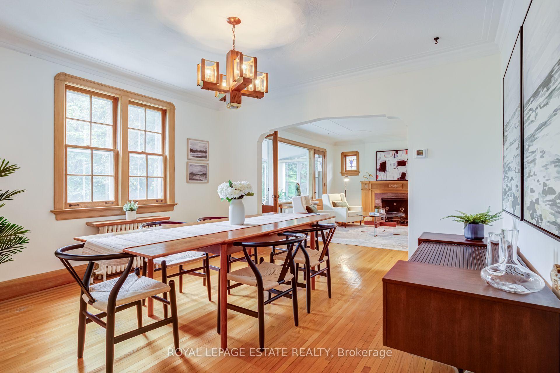 Photo 12 of 30 Barbara Crescent, Toronto, East York — HOMEH