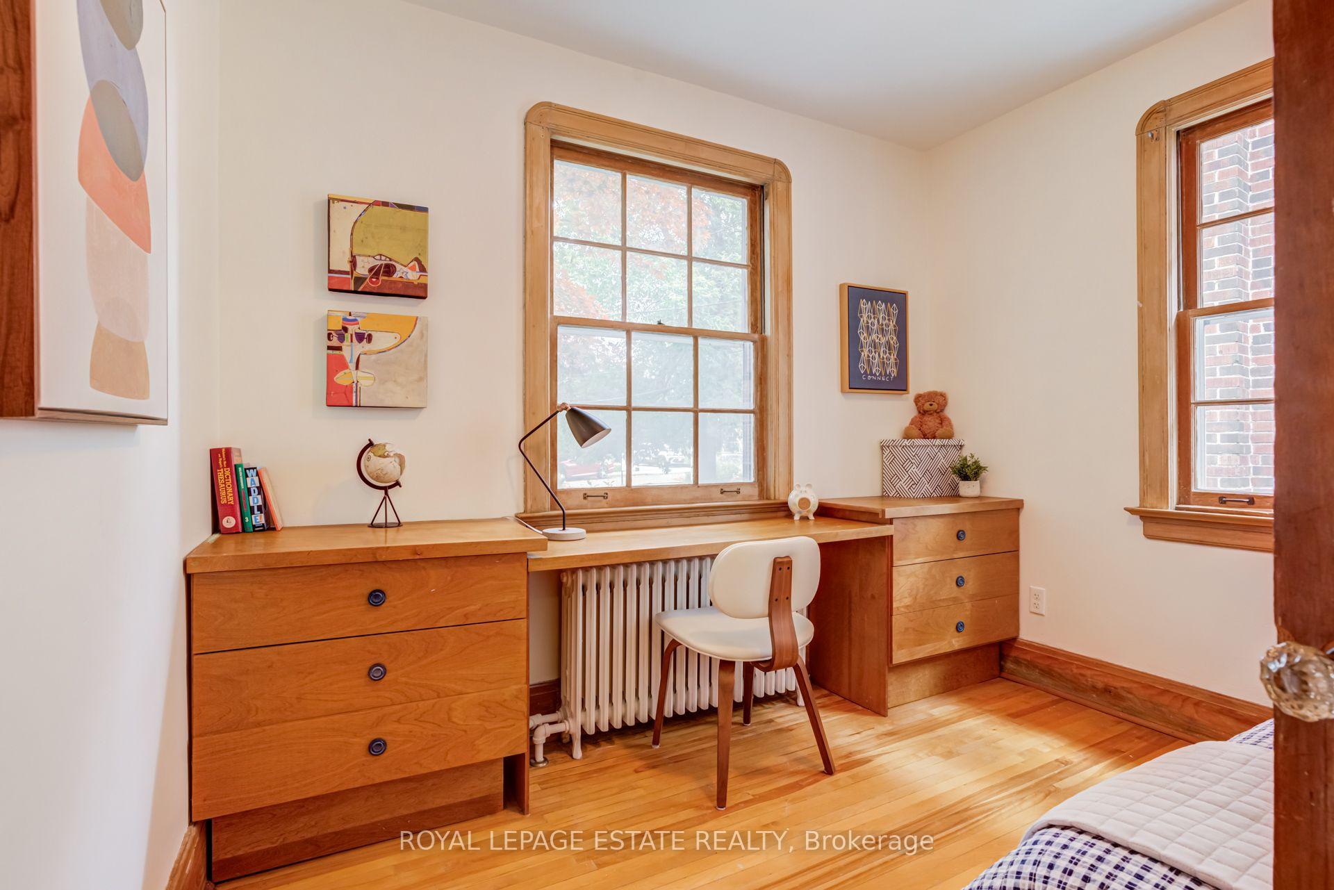 Photo 23 of 30 Barbara Crescent, Toronto, East York — HOMEH