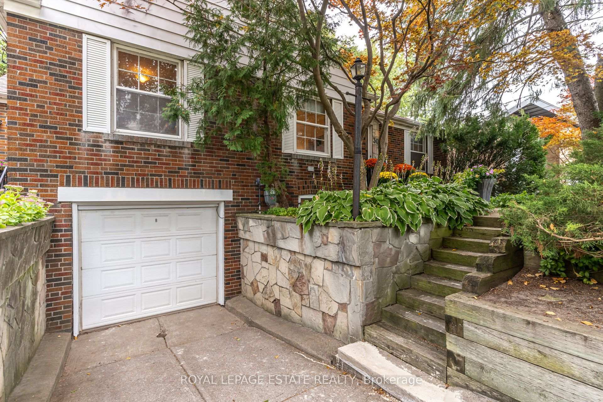 Photo 41 of 30 Barbara Crescent, Toronto, East York — HOMEH