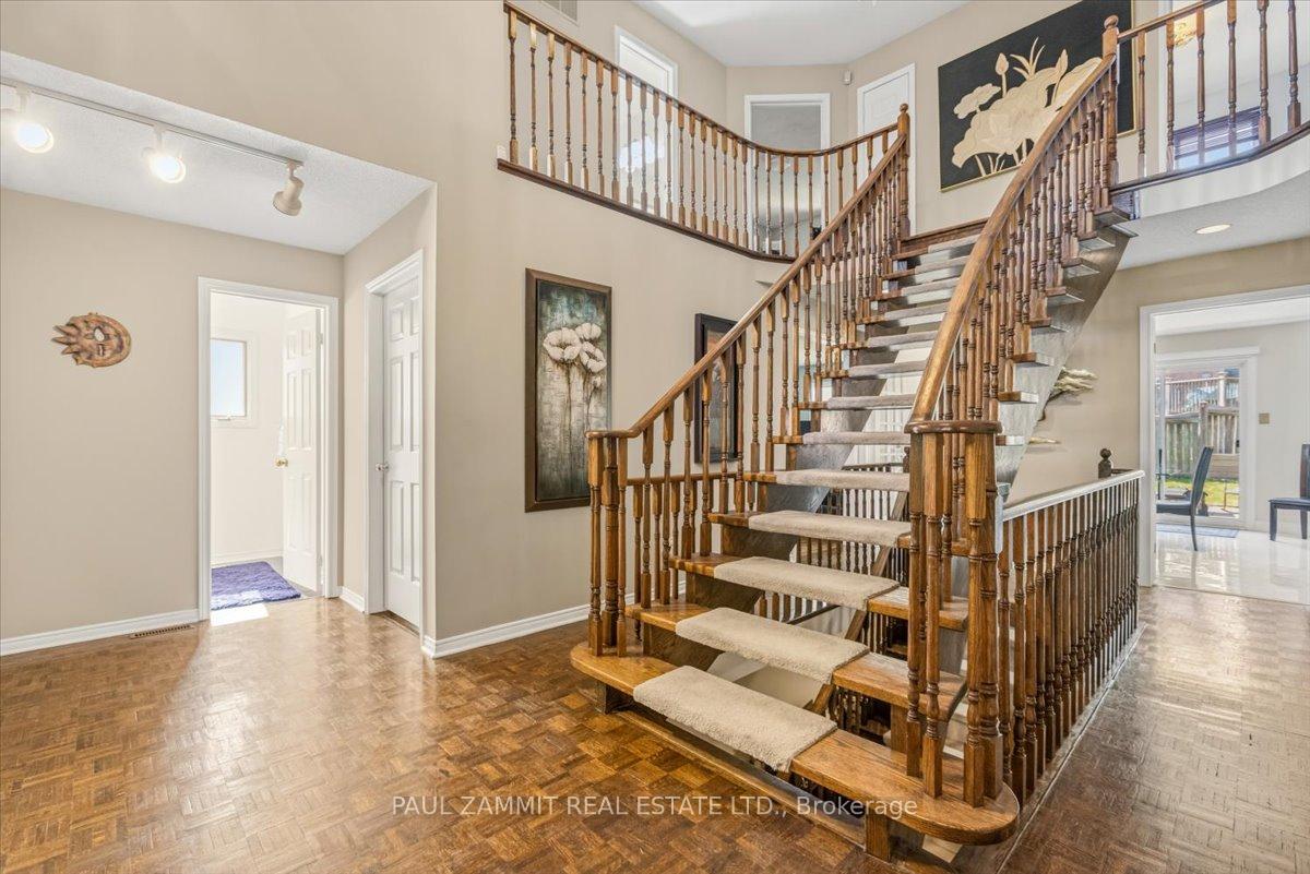 Photo 6 of 236 Green Lane, Markham, Thornlea — HOMEH