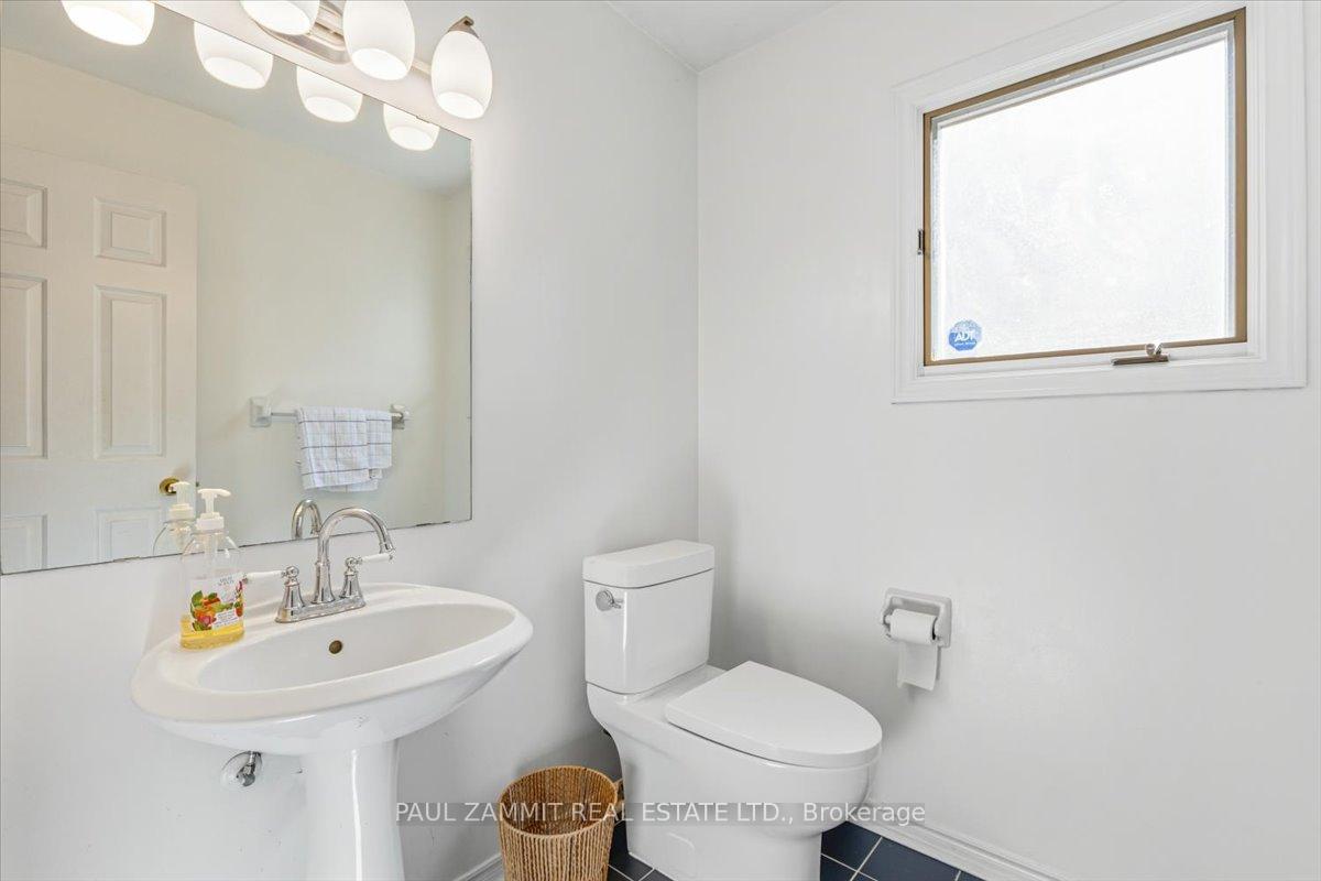 Photo 14 of 236 Green Lane, Markham, Thornlea — HOMEH