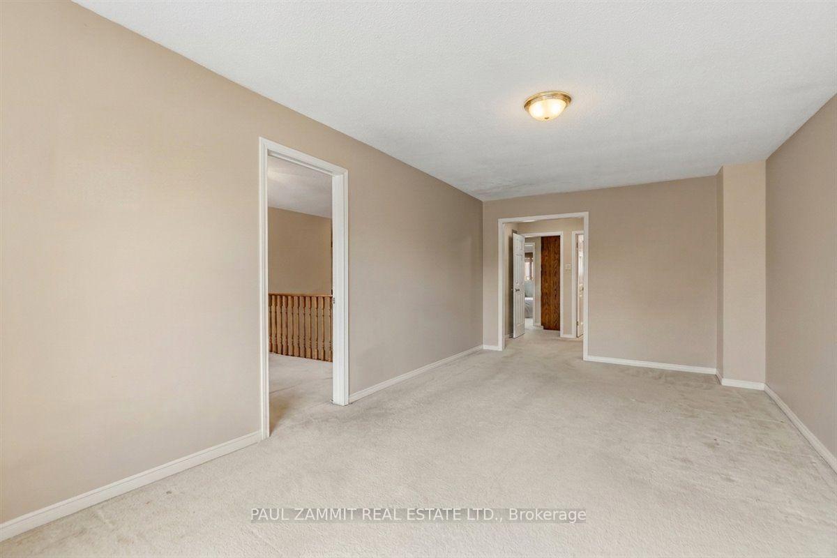 Photo 18 of 236 Green Lane, Markham, Thornlea — HOMEH