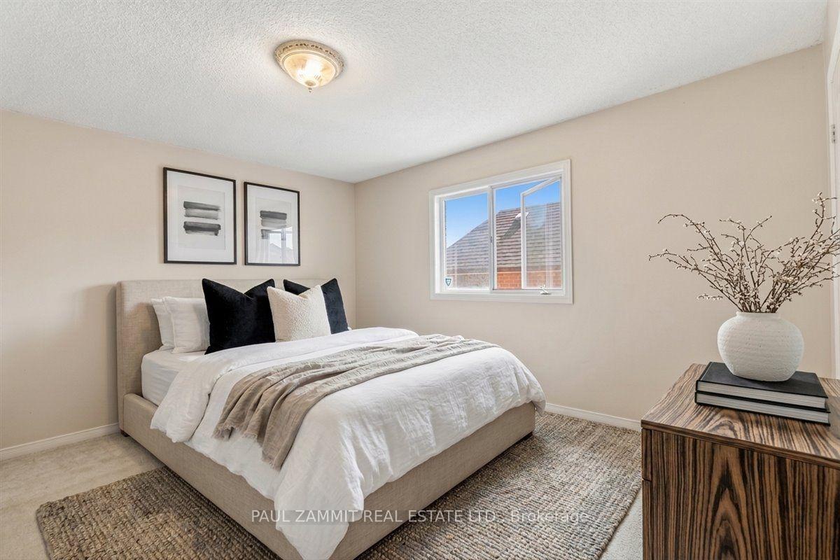 Photo 20 of 236 Green Lane, Markham, Thornlea — HOMEH