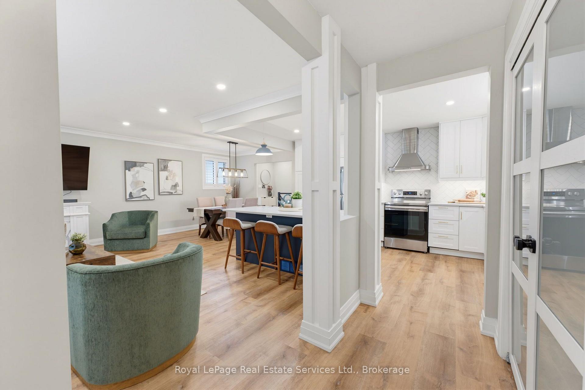 Photo 6 of 539 Galway Drive, Burlington, Shoreacres — HOMEH