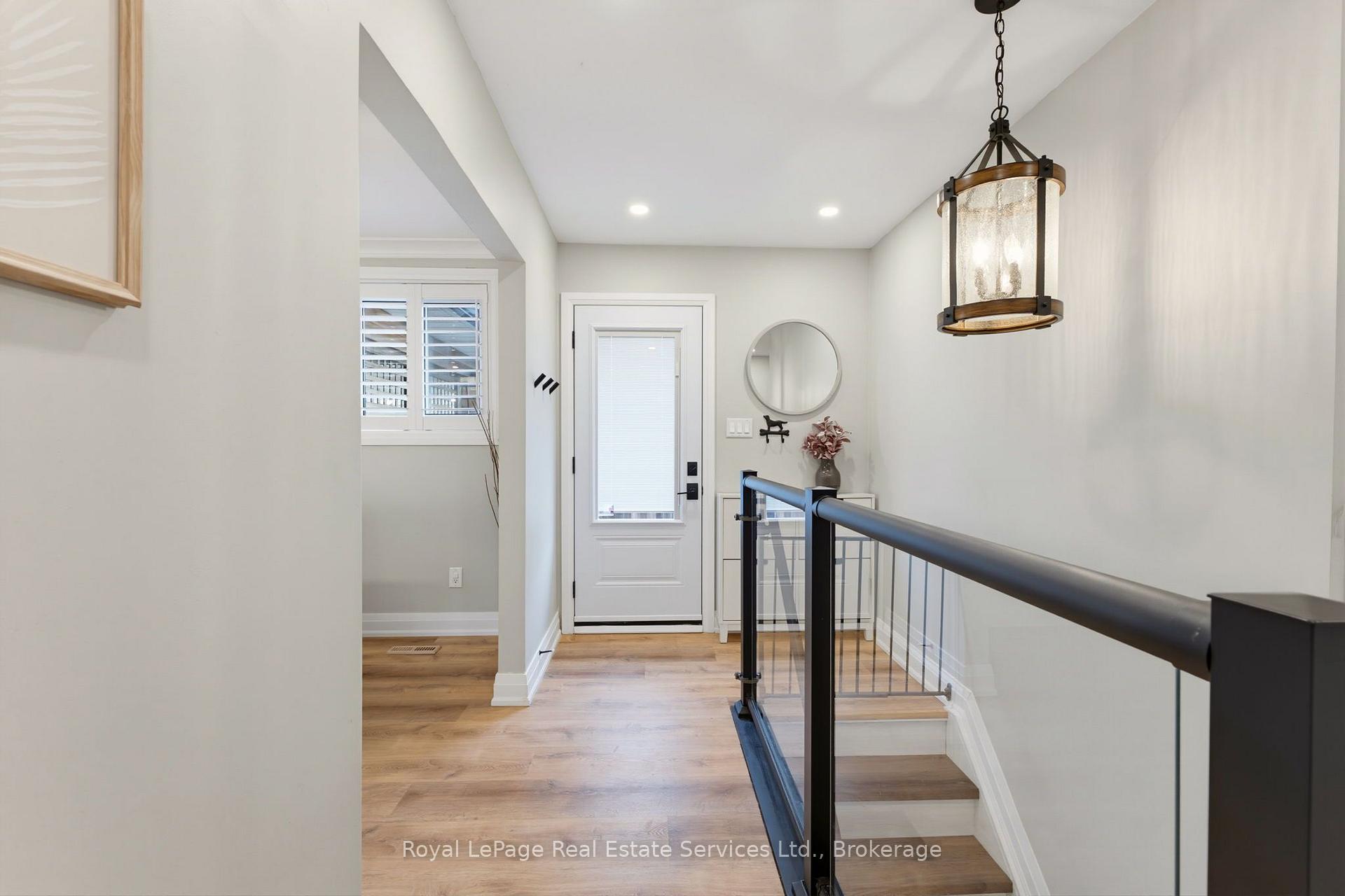 Photo 29 of 539 Galway Drive, Burlington, Shoreacres — HOMEH