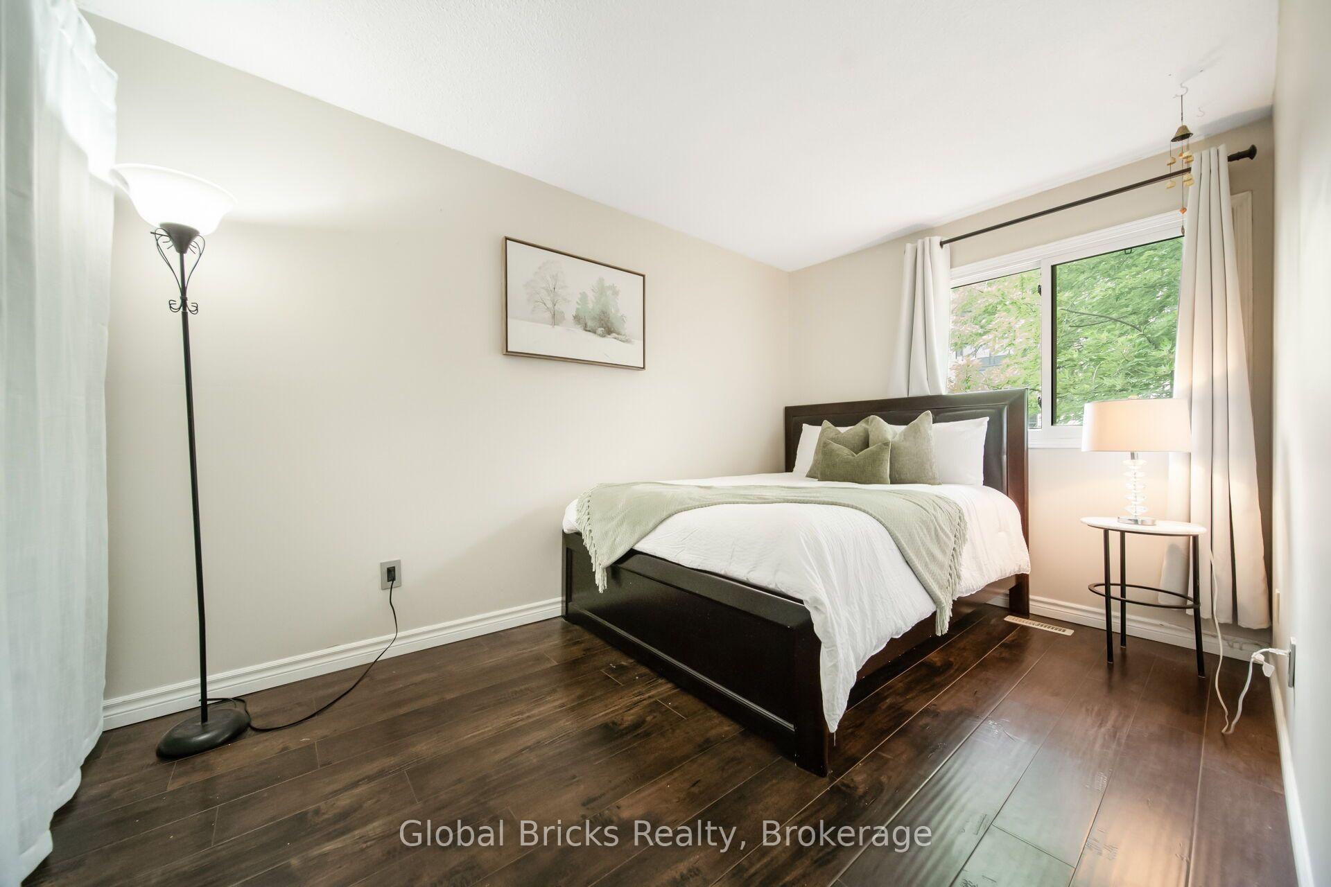Photo 29 of Unit 27, 15 Green Valley Drive, Kitchener, Pioneer Park — HOMEH
