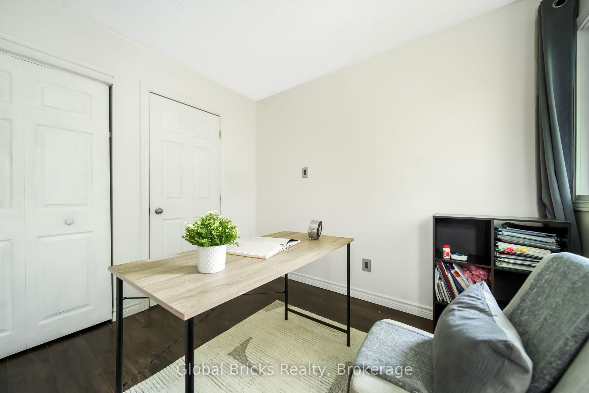 Photo 34 of Unit 27, 15 Green Valley Drive, Kitchener, Pioneer Park — HOMEH