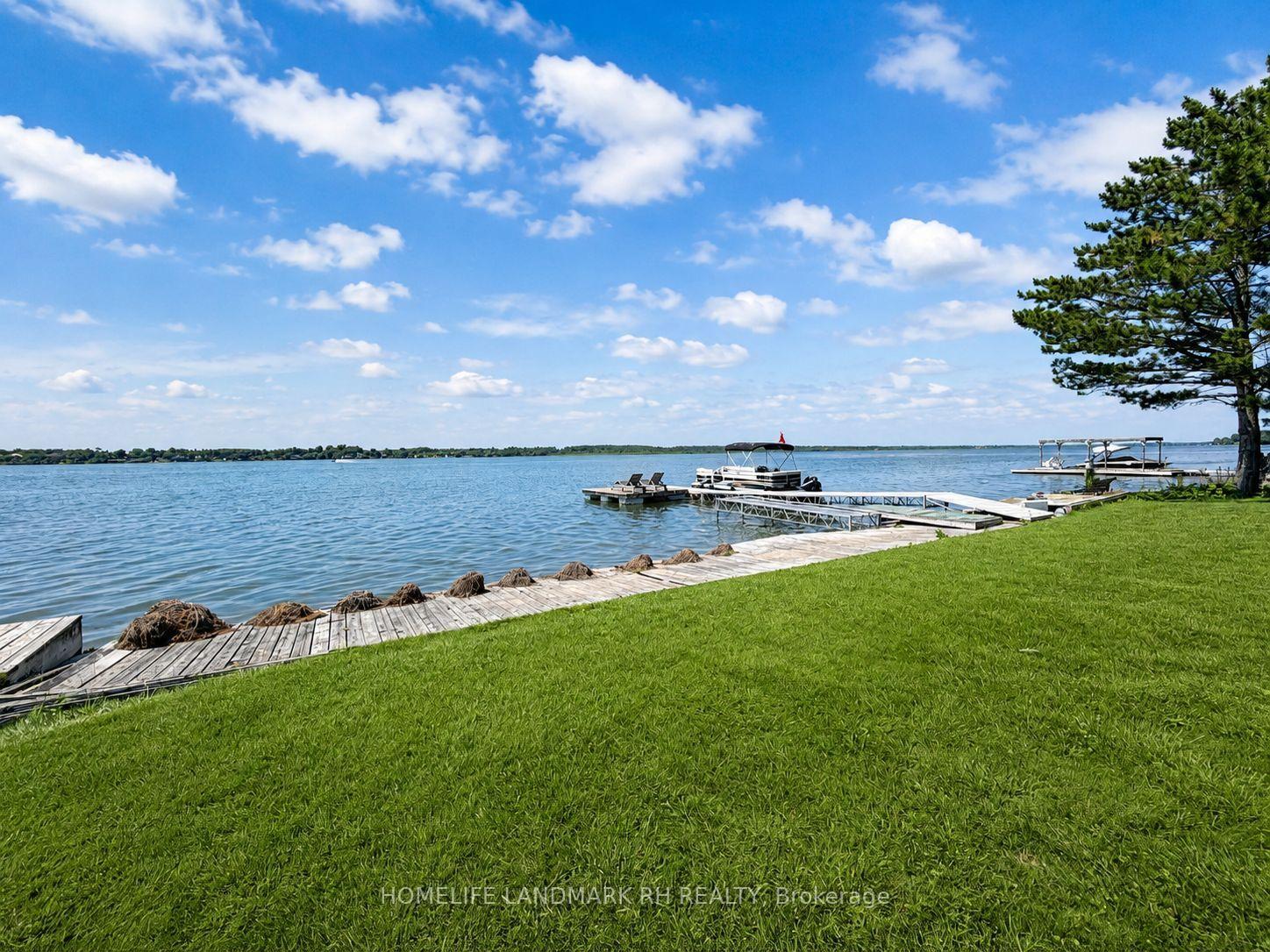 Photo 4 of 186 Spring Boulevard, Scugog, Rural Scugog — HOMEH