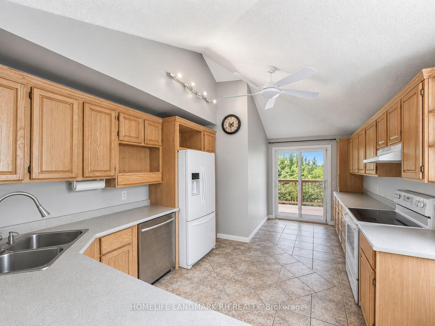 Photo 11 of 186 Spring Boulevard, Scugog, Rural Scugog — HOMEH
