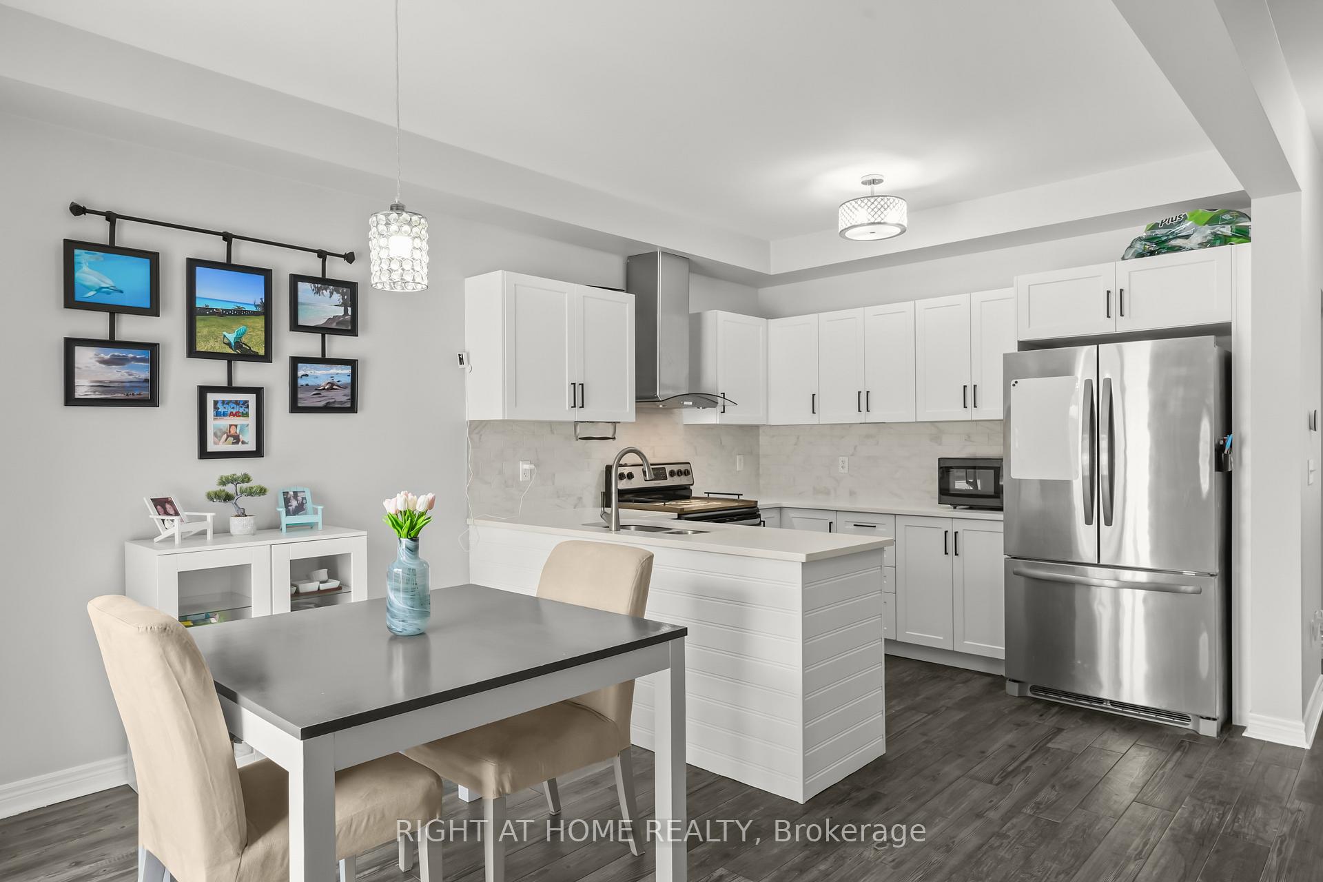 Photo 7 of 1216 Fox Hill Street, Innisfil, Alcona — HOMEH