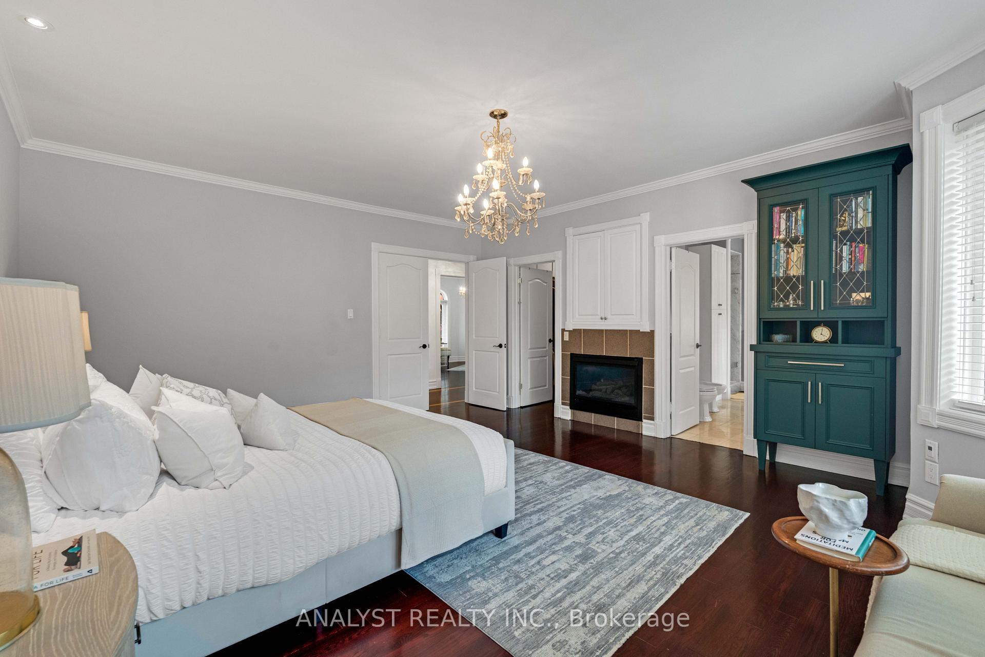 Photo 20 of 81 Orico Court, Vaughan, Kleinburg — HOMEH