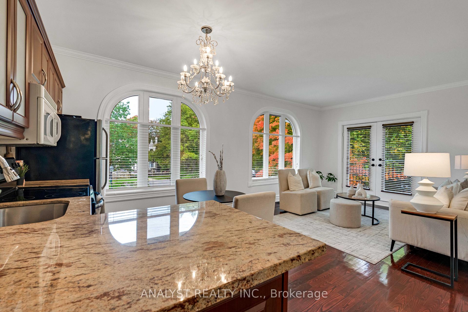 Photo 26 of 81 Orico Court, Vaughan, Kleinburg — HOMEH