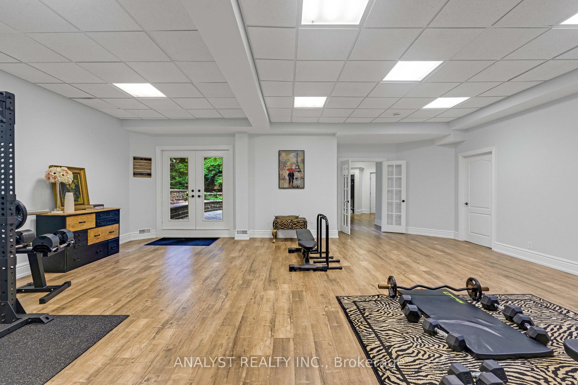 Photo 32 of 81 Orico Court, Vaughan, Kleinburg — HOMEH
