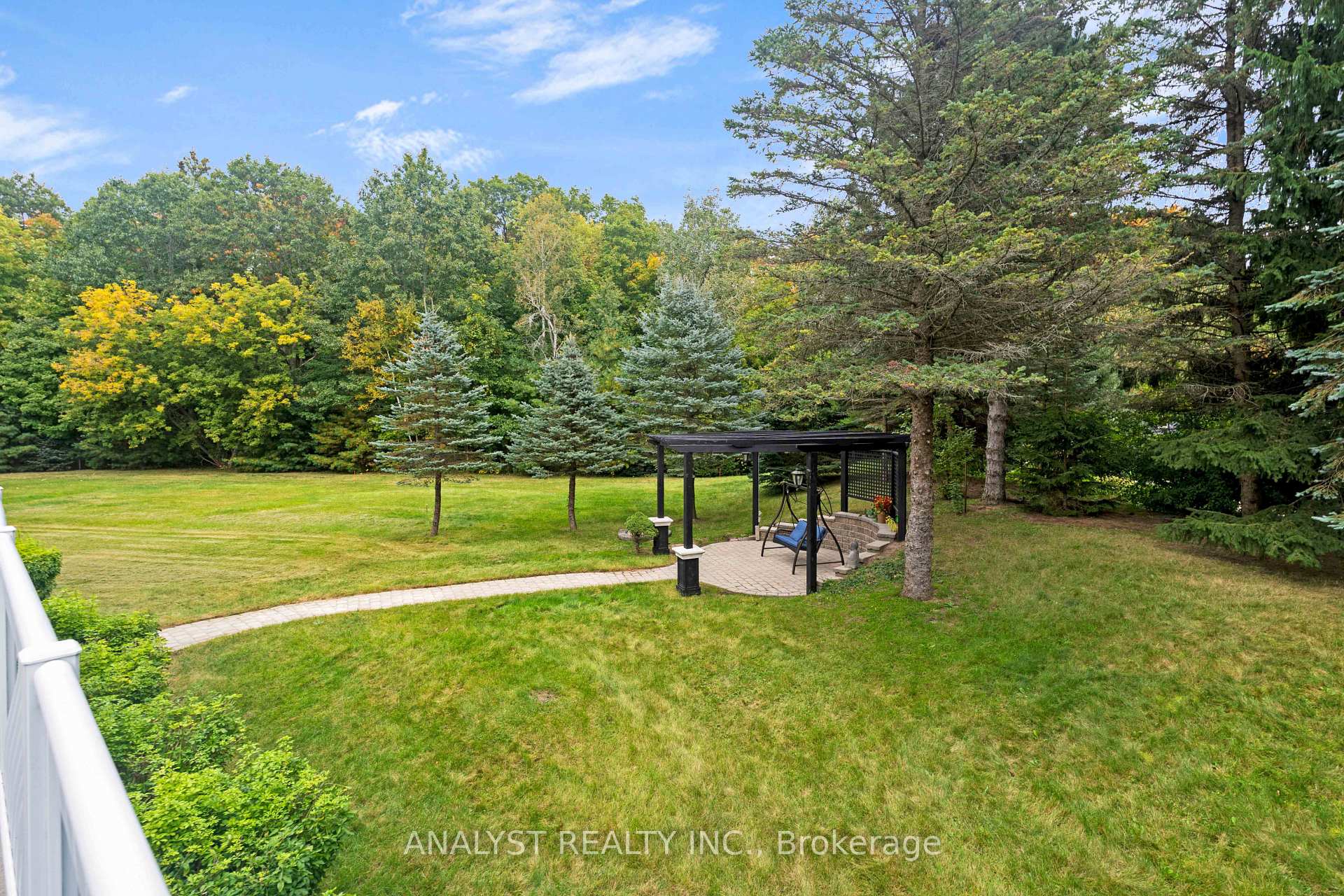 Photo 39 of 81 Orico Court, Vaughan, Kleinburg — HOMEH