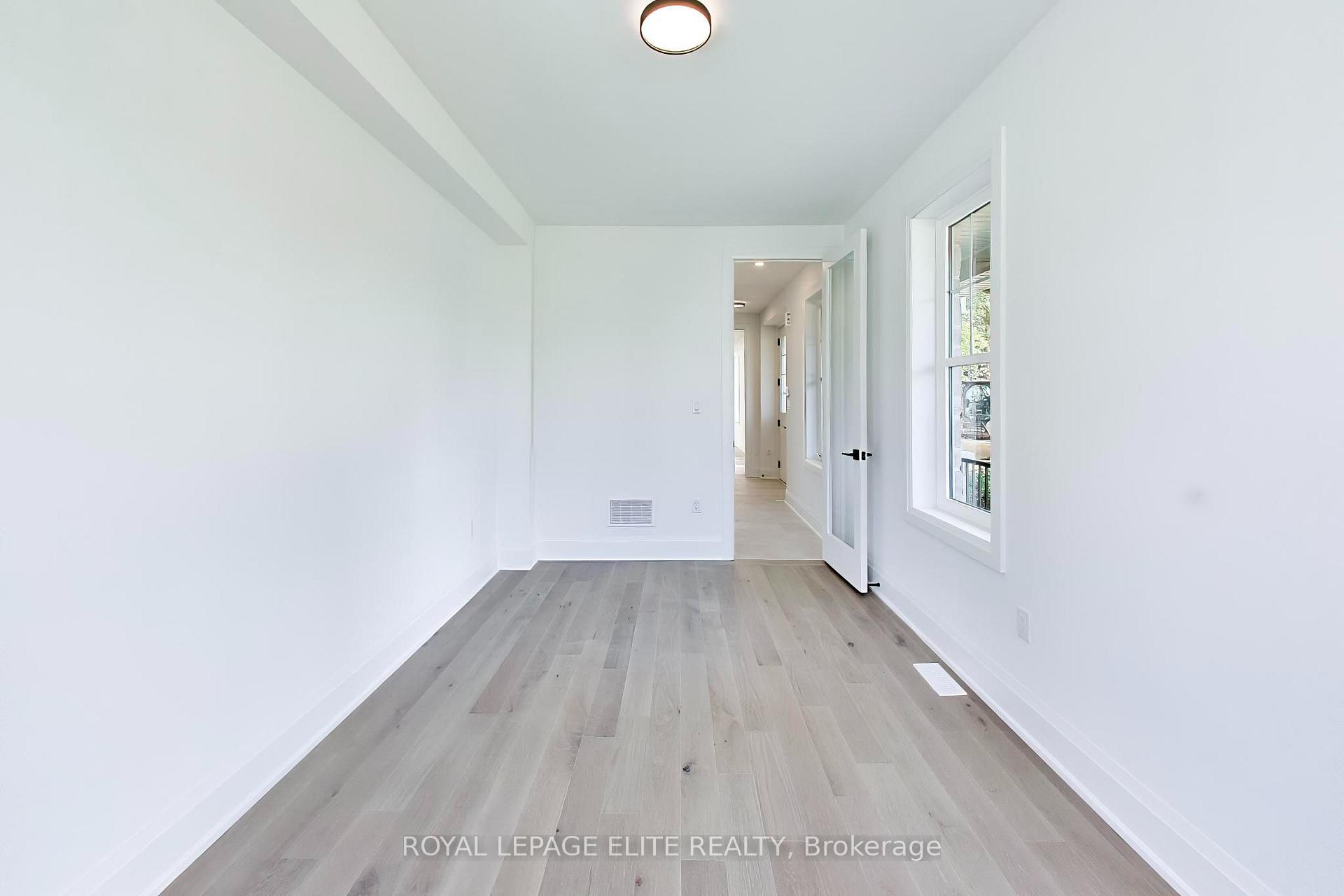 Photo 19 of 7 Dennison Street S, King, King City — HOMEH
