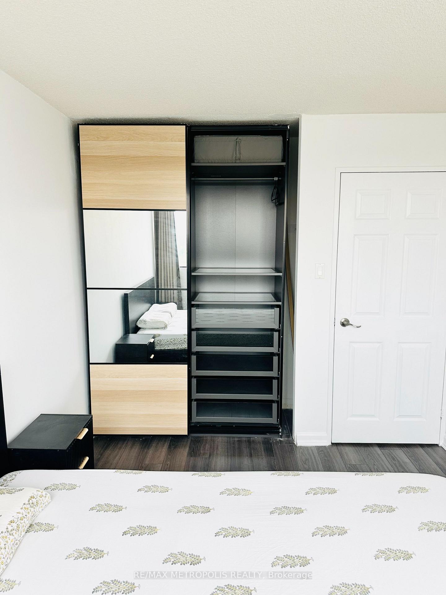 Photo 15 of Unit 1207, 80 Antibes Drive, North York, Westminster-Branson — HOMEH