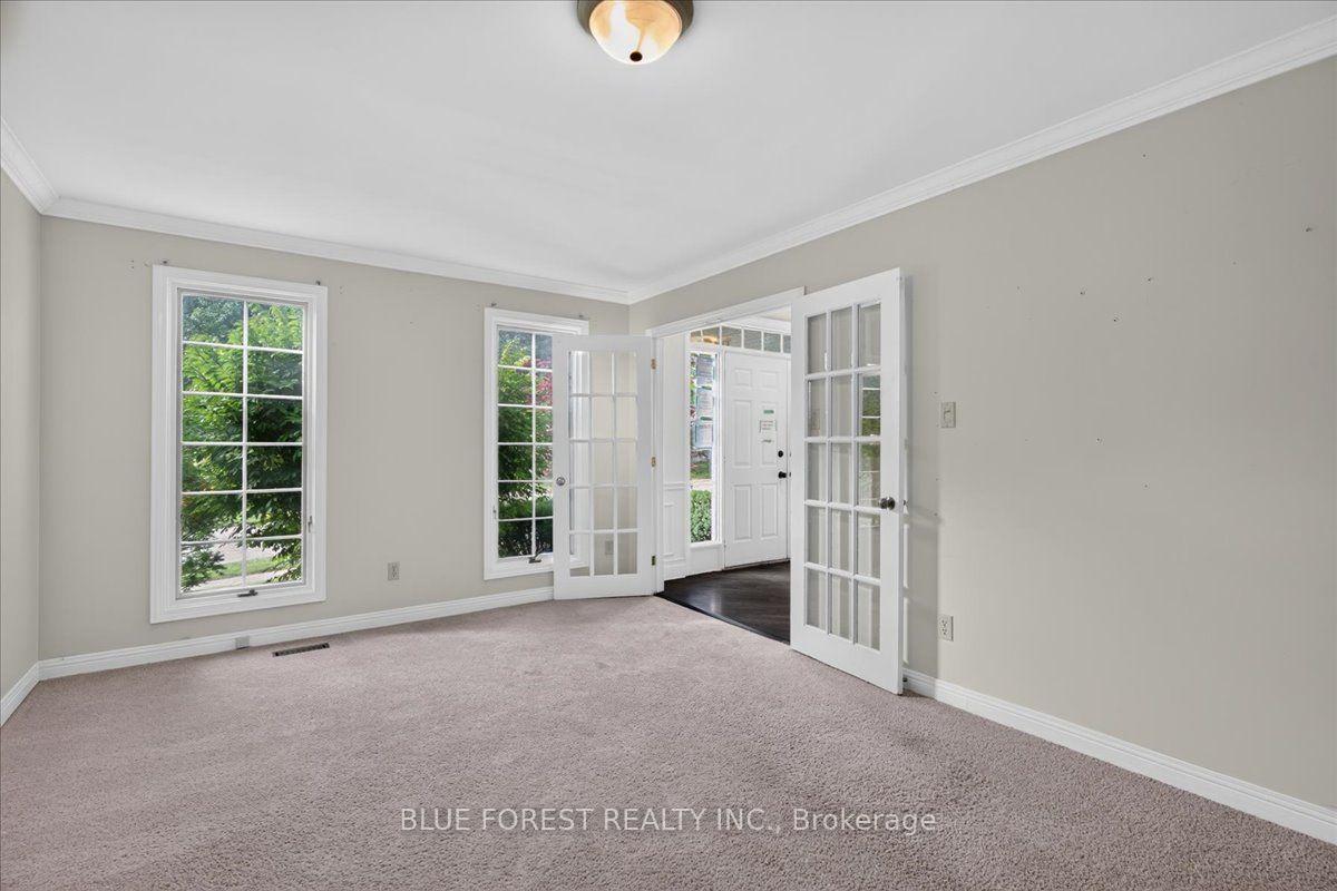 Photo 10 of 97 Timber Drive, London, South B — HOMEH